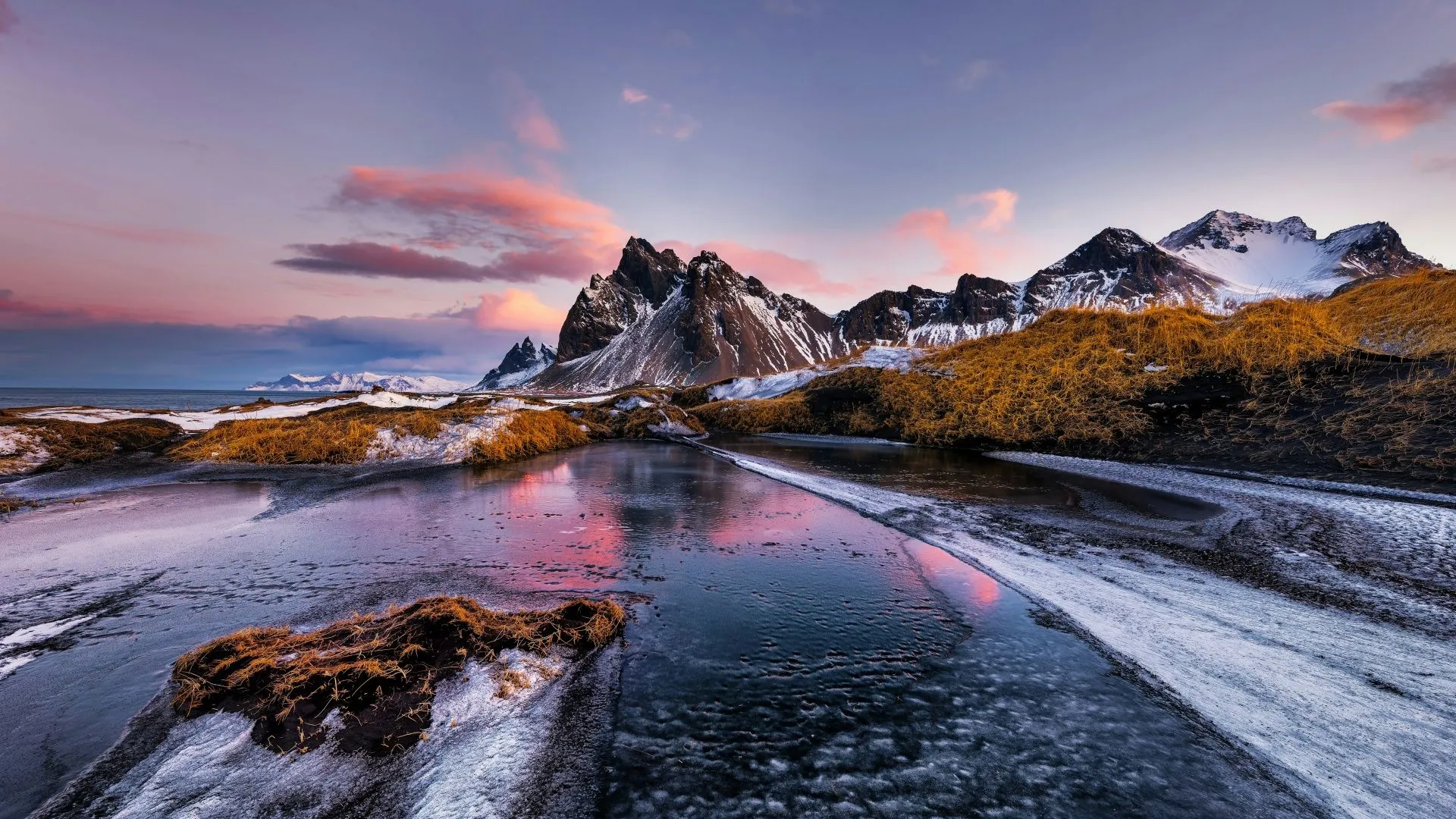 Vestrahorn mountain Wallpaper 4K, Aesthetic, Outdoor, Iceland