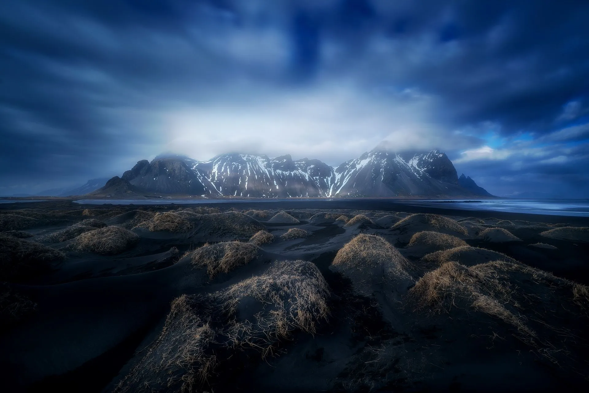 A Iceland HD Mountain Photography Wallpaper, HD Nature 4K Wallpaper, Image and Background