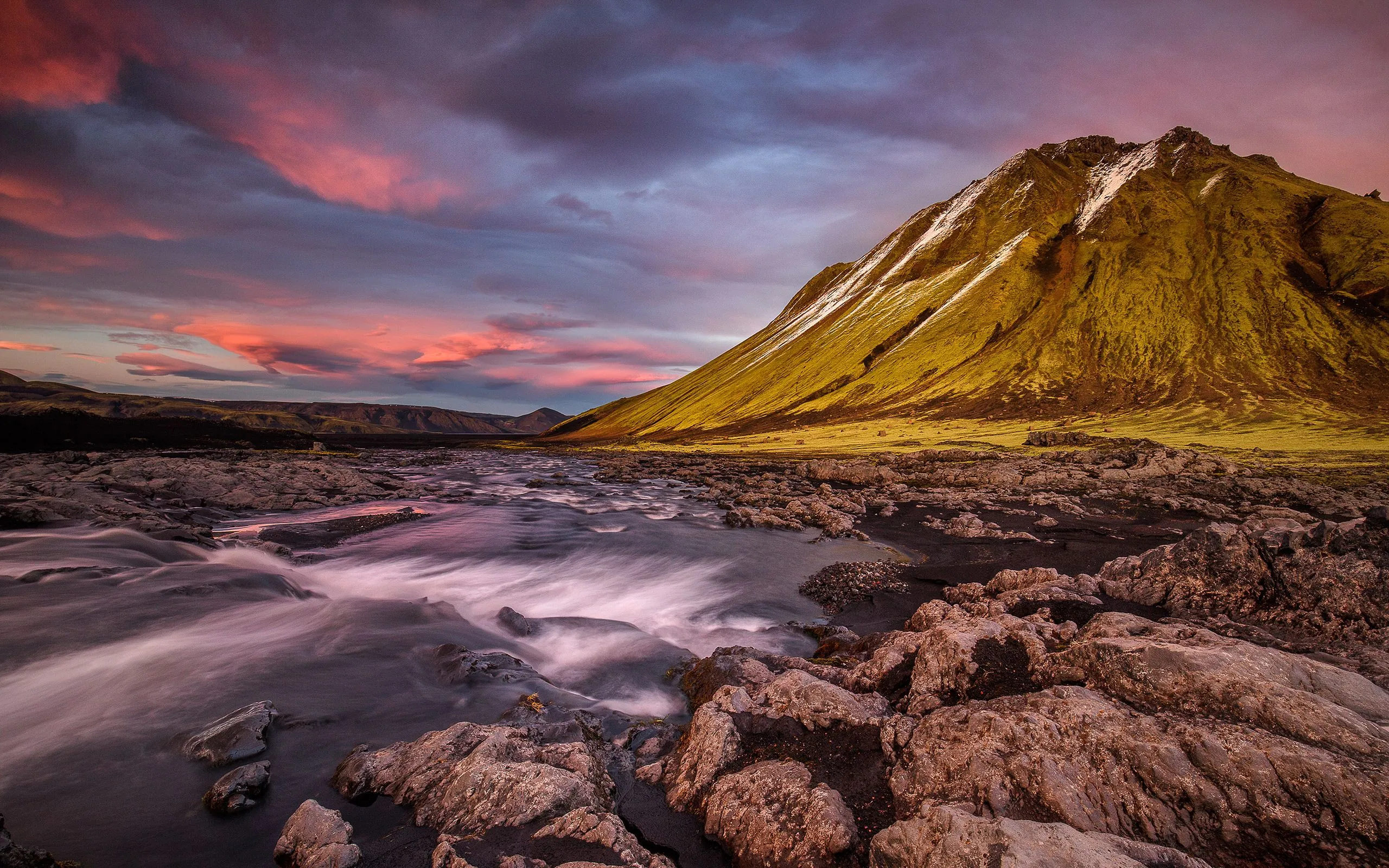 Daily Wallpaper: Iceland. I Like To Waste My Time