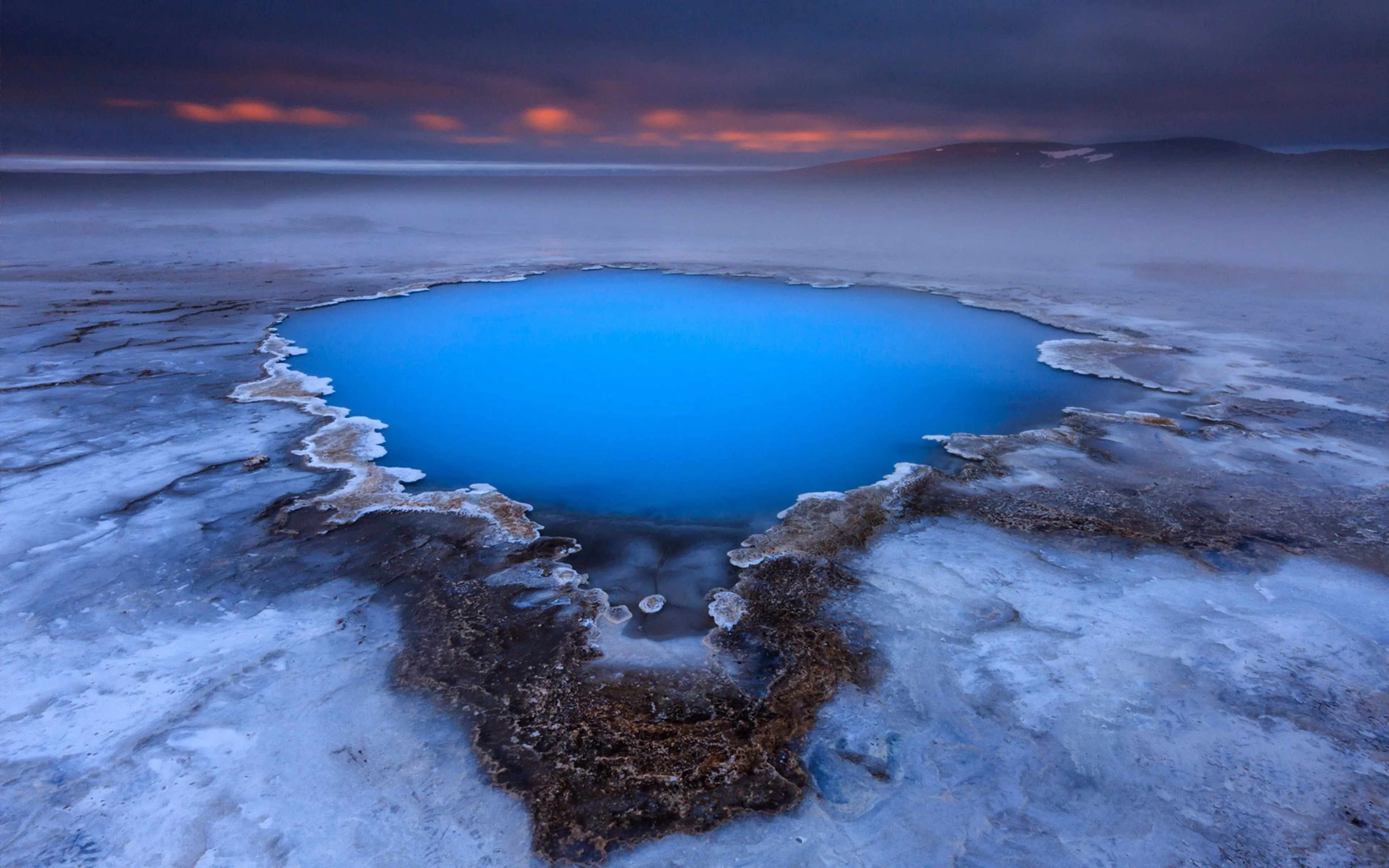 Desktop wallpaper: Iceland, Ice, Lake, Water, Earth, Lakes 4K free download for PC. 410815