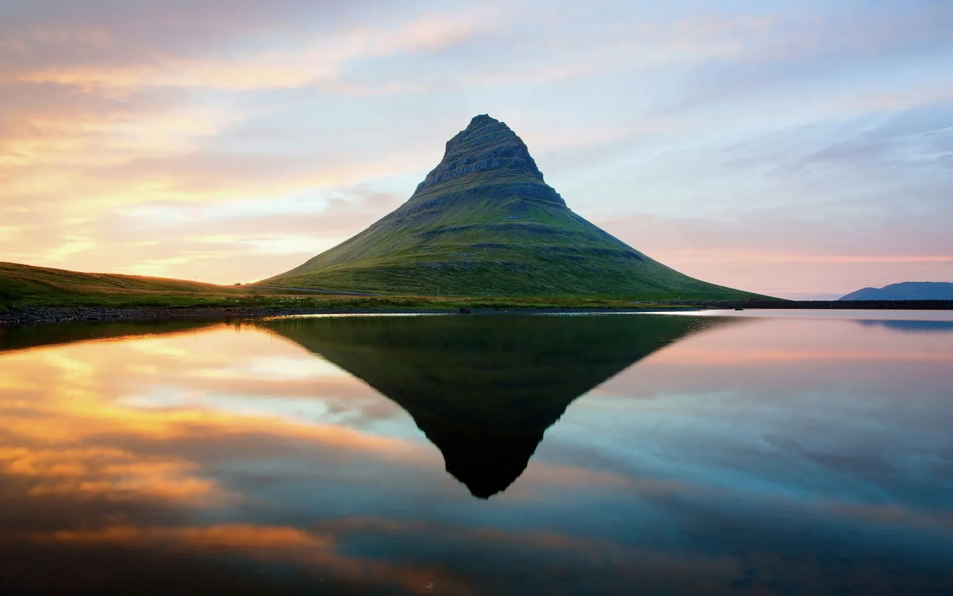 Iceland Wallpaper