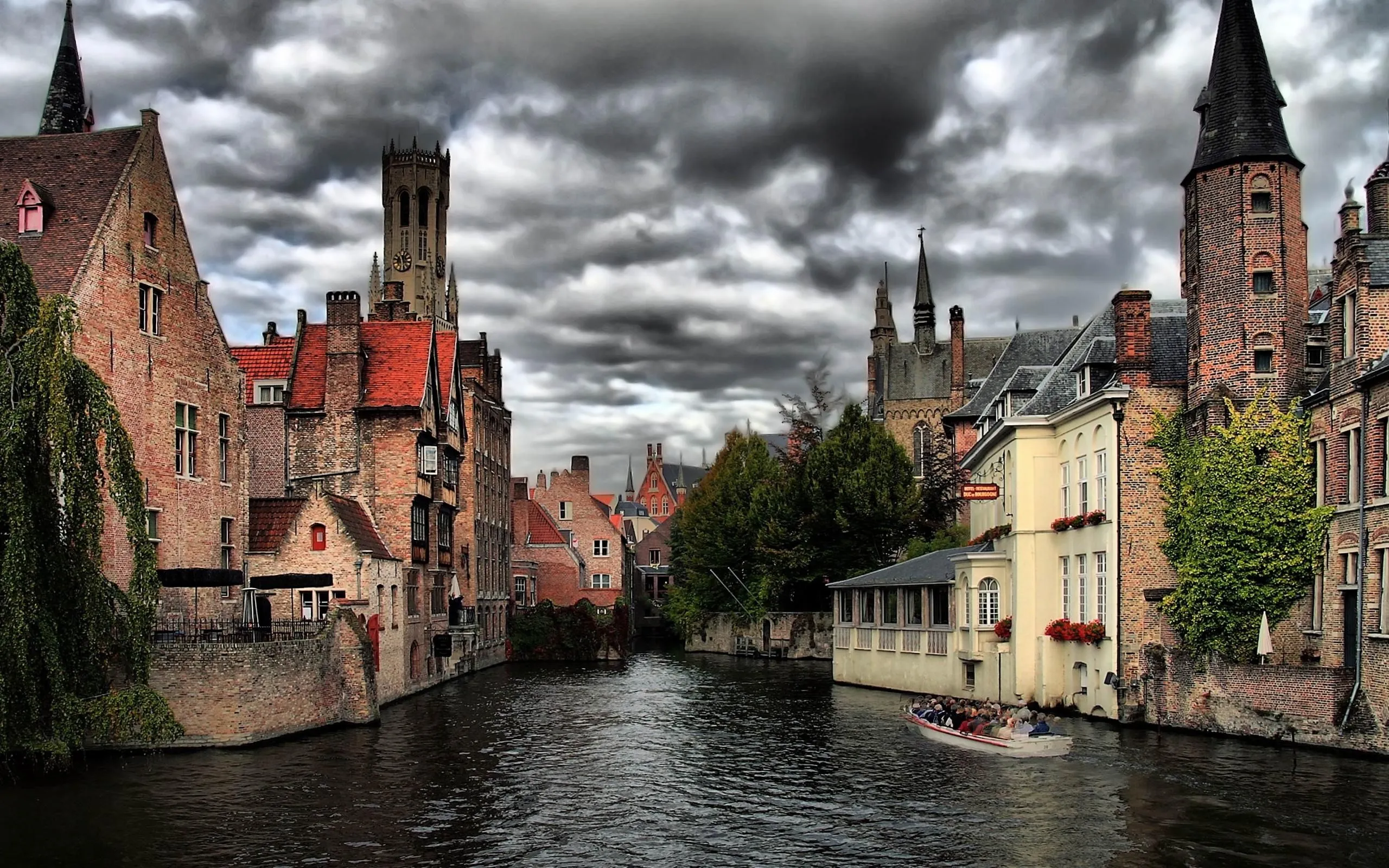 Bruges Belgium City Landscape Wallpaper