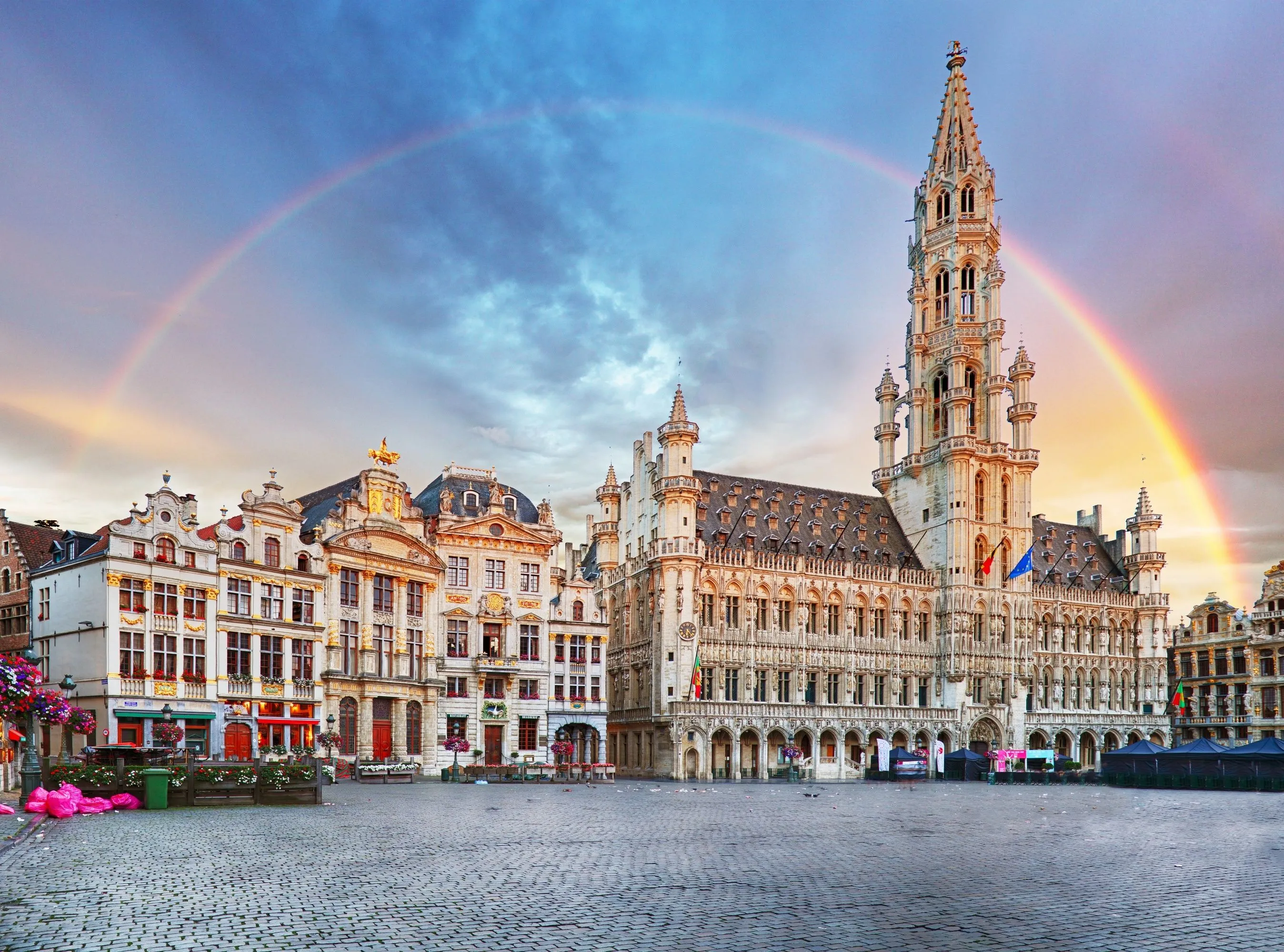Brussels Wallpaper