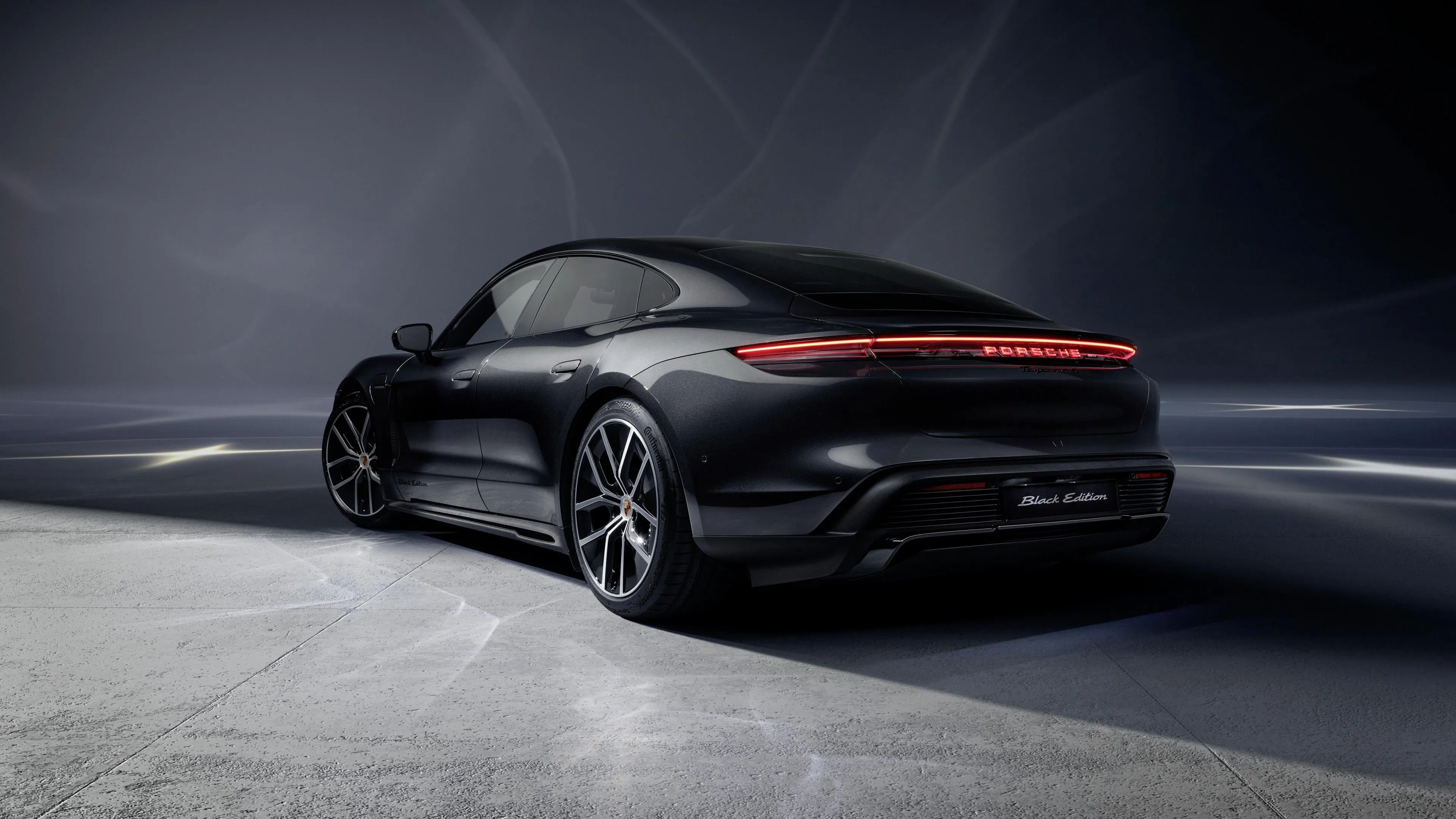 Porsche Taycan 4S Black Edition 2025 Wallpaper Car Wallpaper