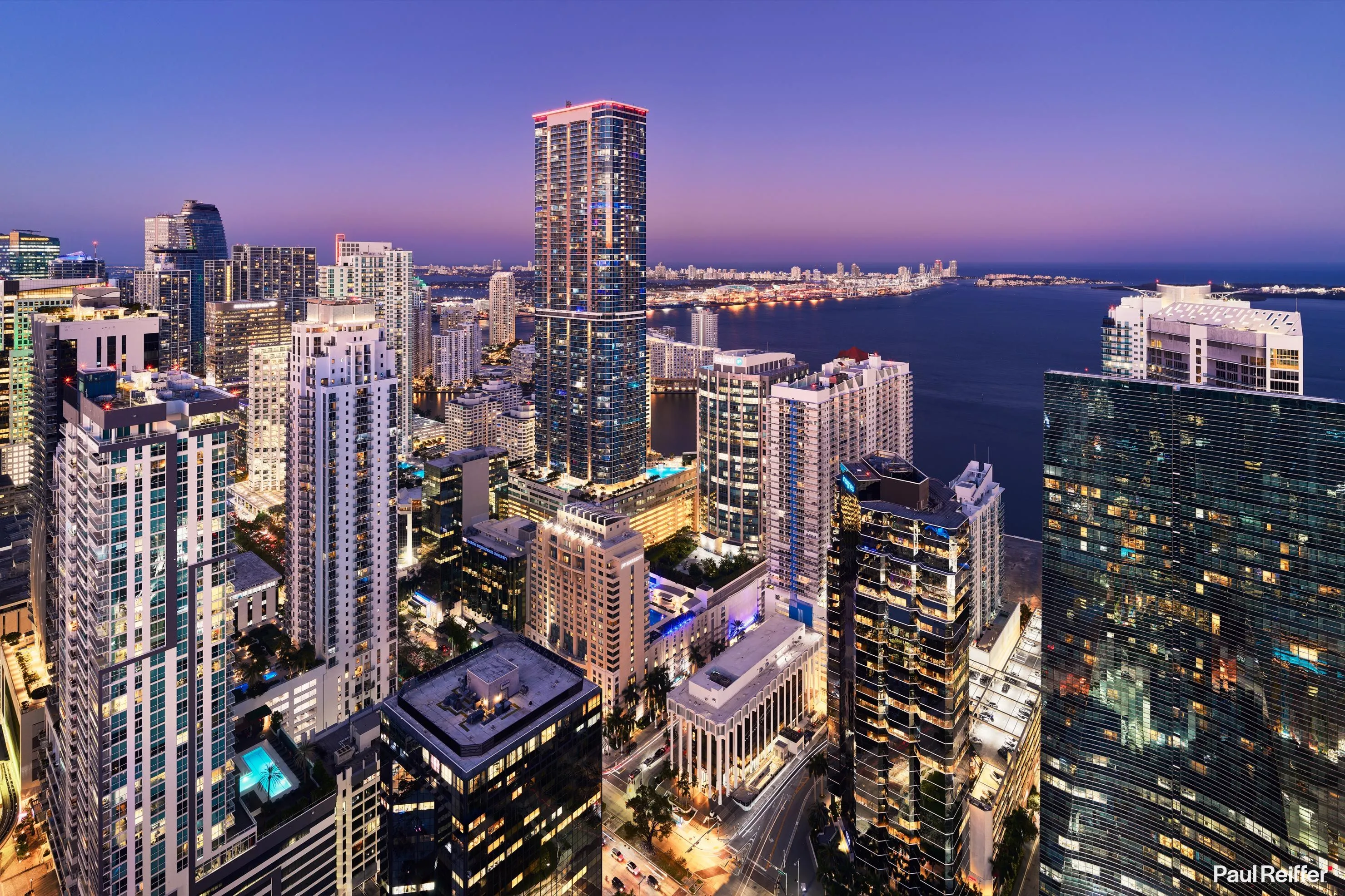 Vice Nights & Rooftop Sights In Ultra High Resolution