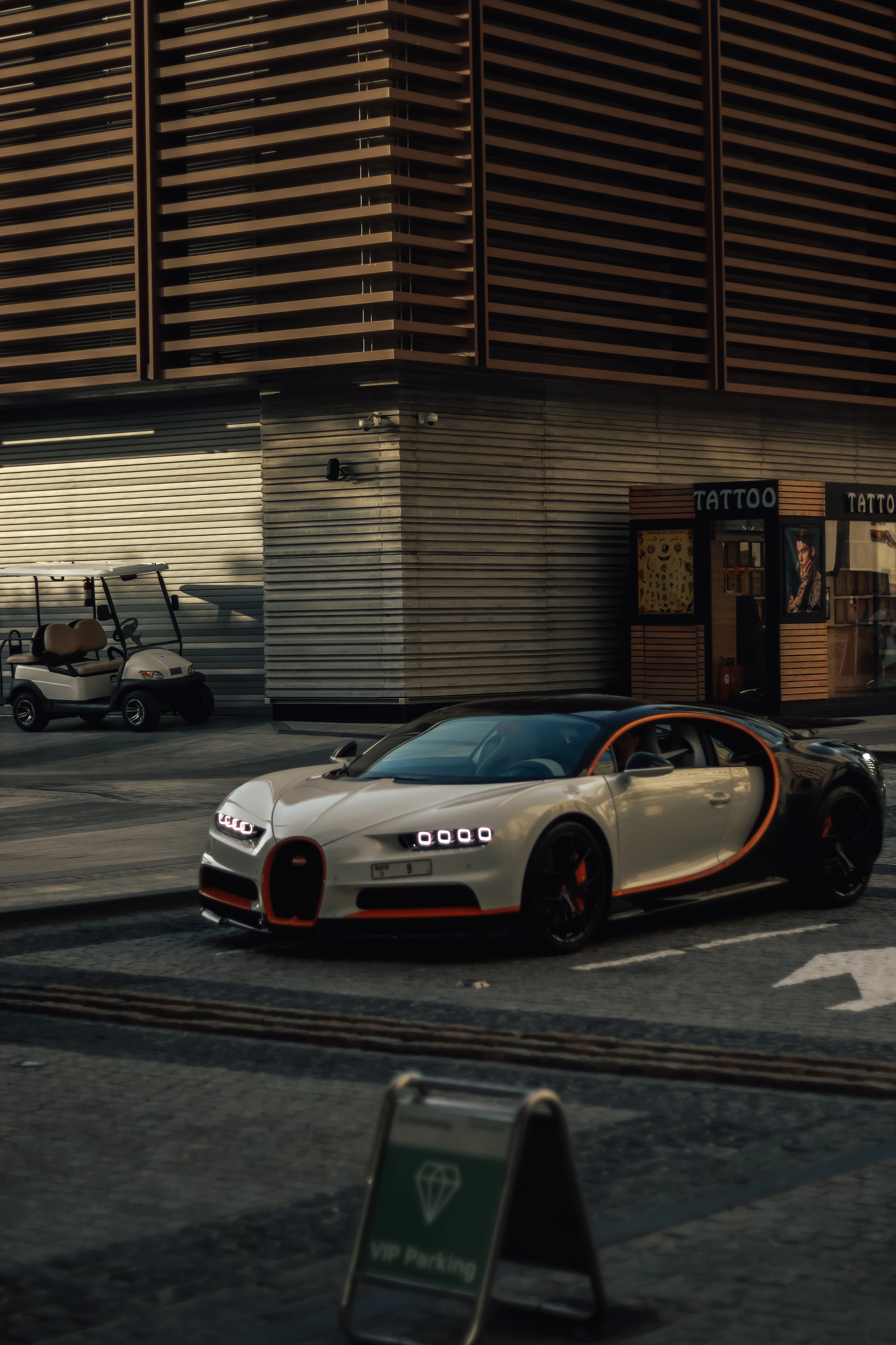 Bugatti Chiron Picture. Download Free Image