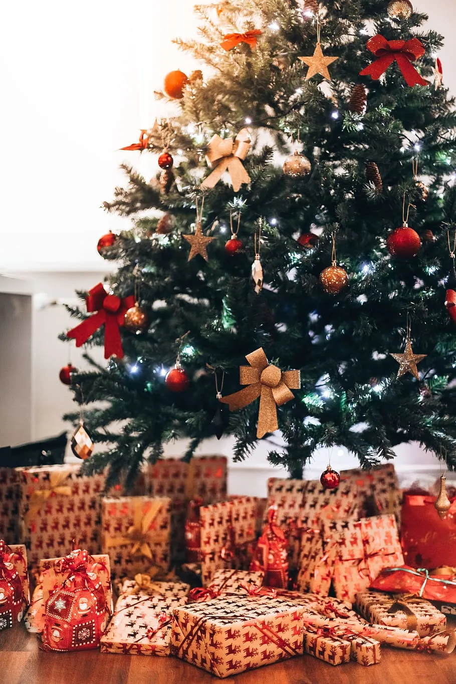 Xmas time 1080P, 2K, 4K, 5K HD wallpaper free download