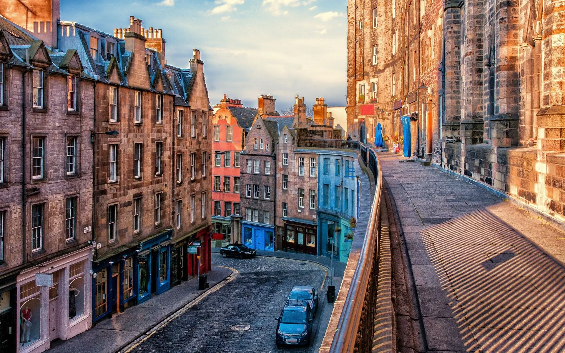 Charming Edinburgh Streets Wallpaperx1200