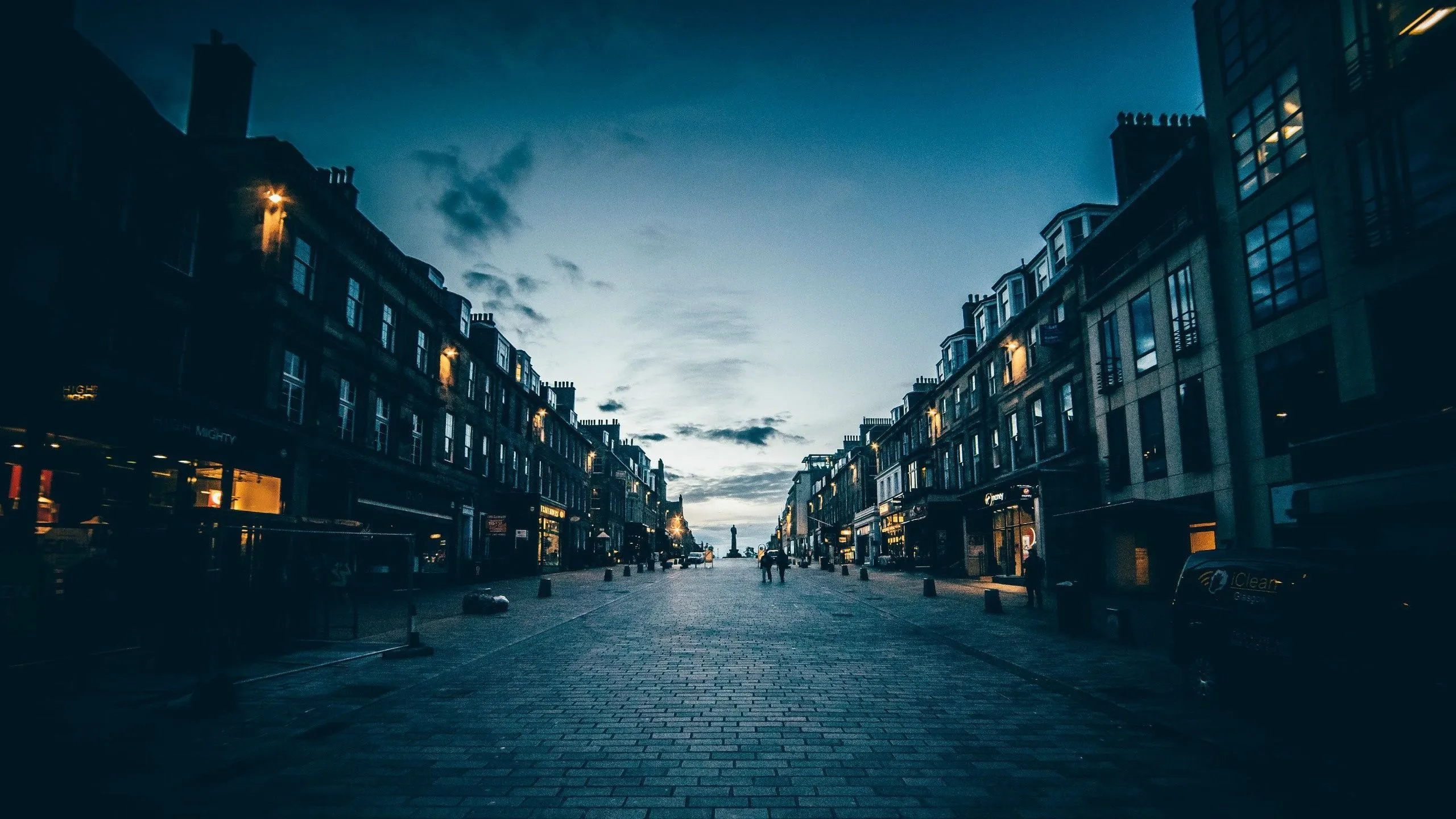 Street In Edinburgh At Dusk, HD Wallpaper