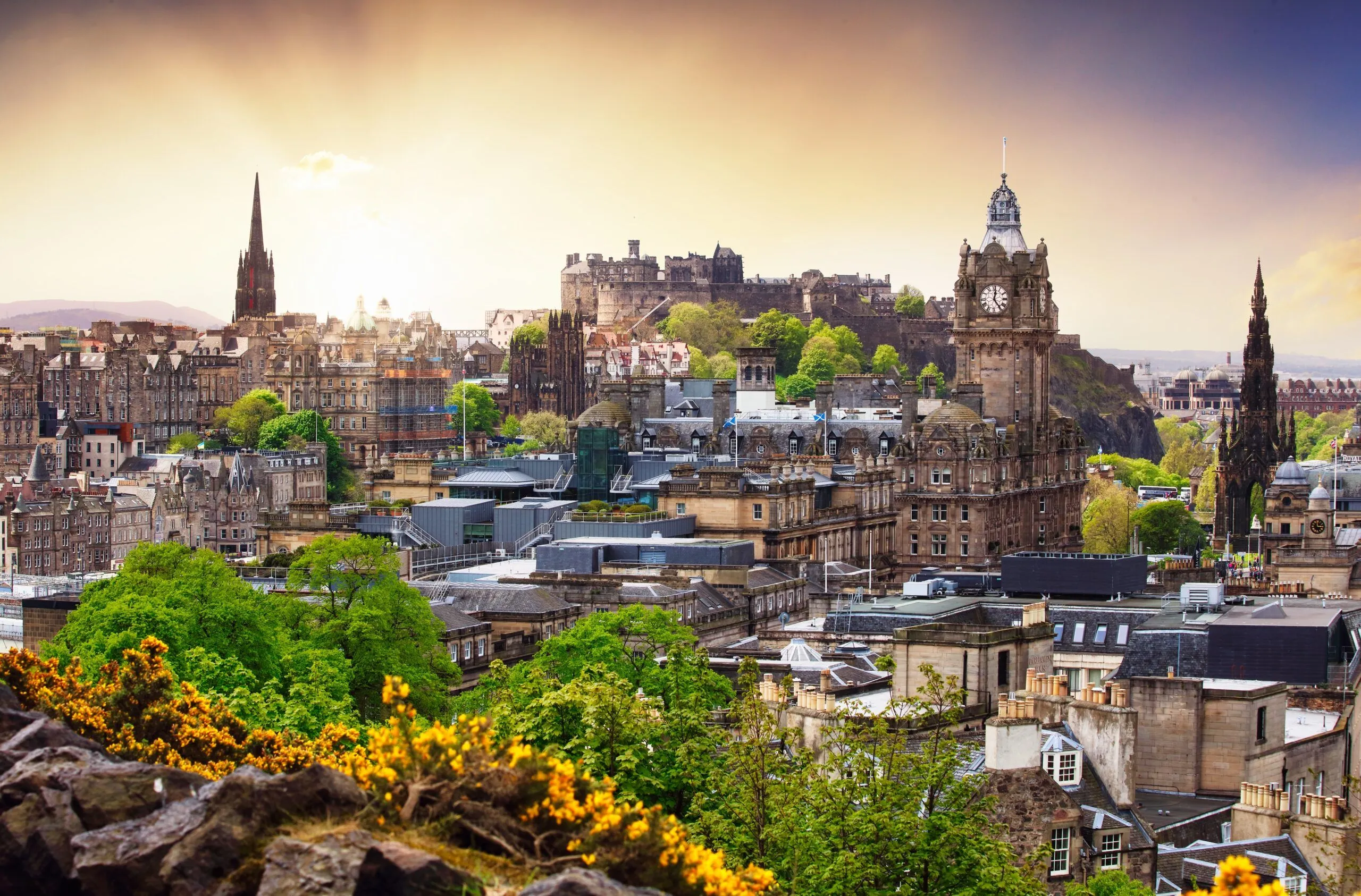 Planning A Trip To Edinburgh: 15 Big Mistakes To Avoid Me Away
