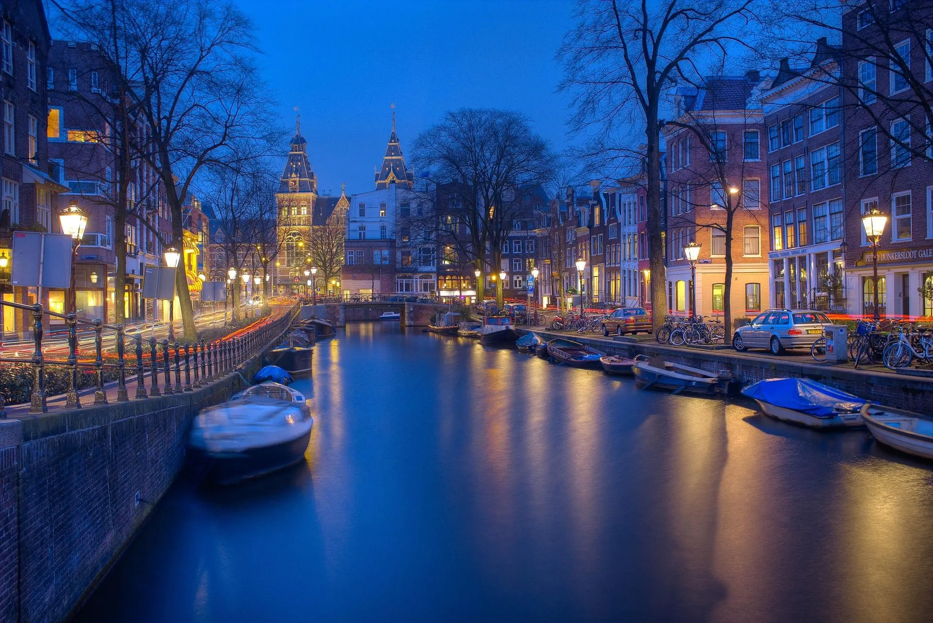 Amsterdam Windows Wallpaper Night