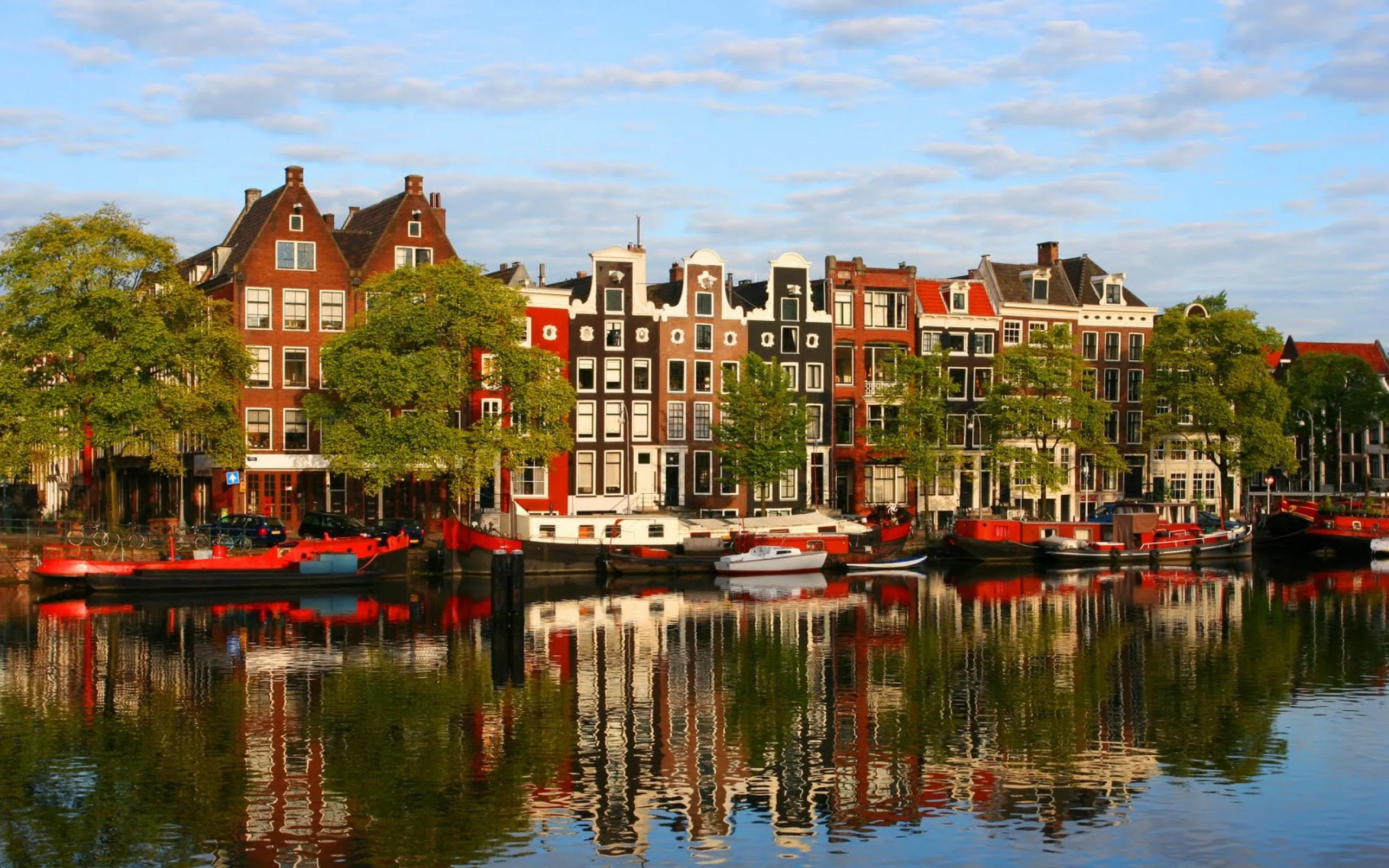 Amsterdam Background Wallpaper 16579