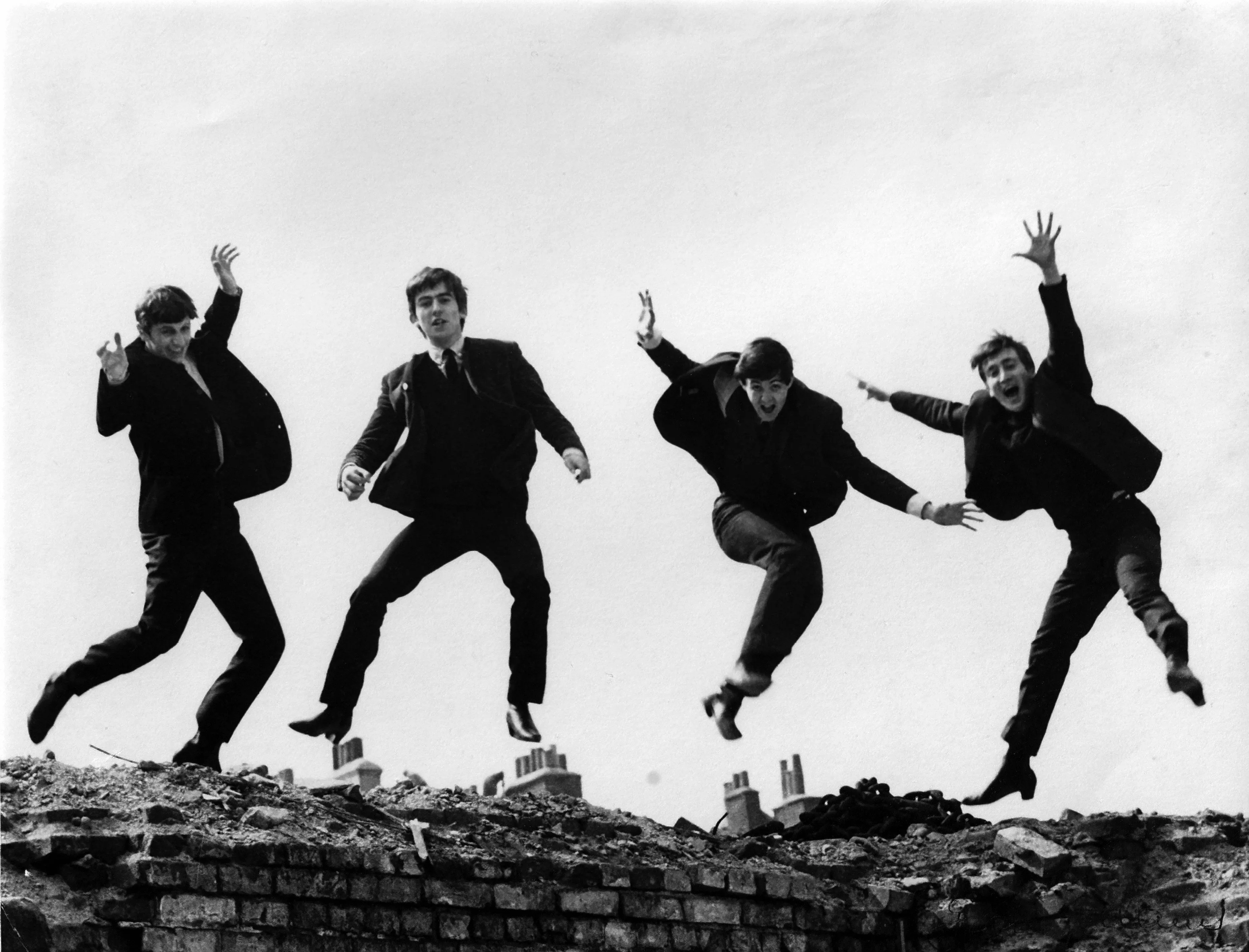 Iconic Beatles HD: Timeless Music Legends in Motionx2820