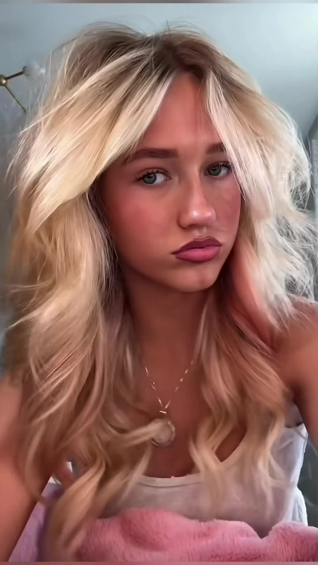 Paislee Nelson Hairstyles
