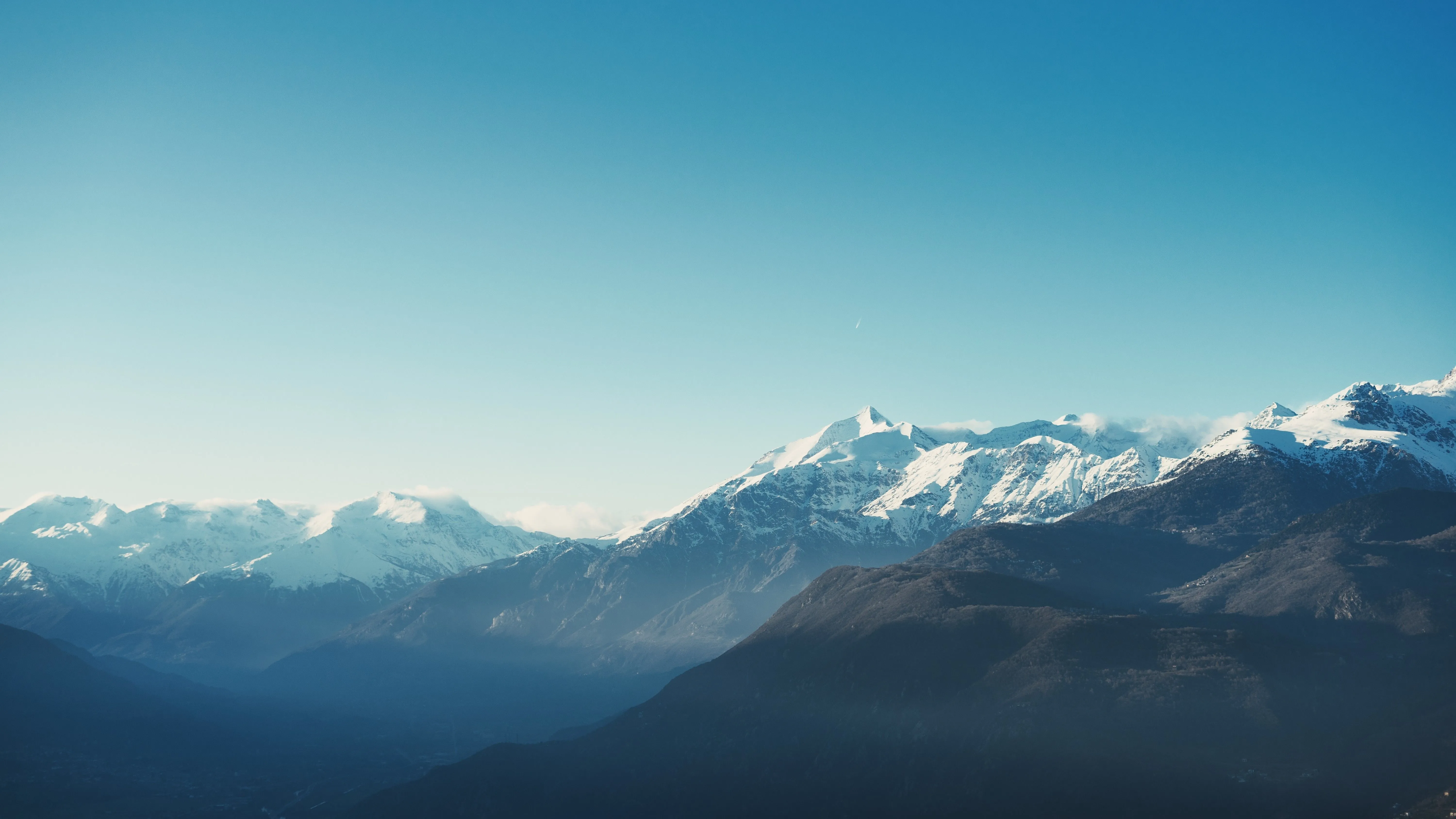 Black and White Mountain Wallpaper, HD Nature 4K Wallpaper, Image and Background