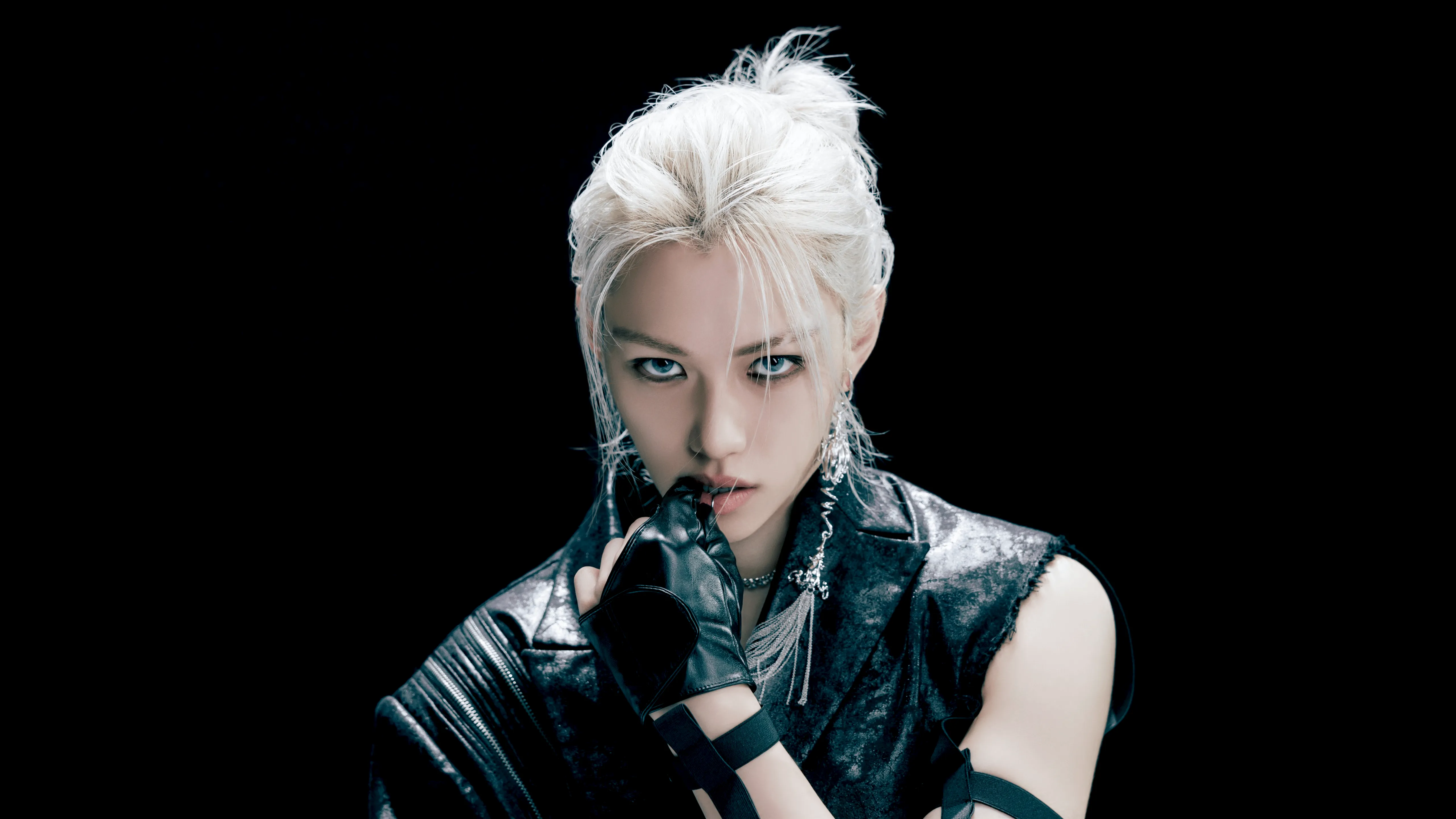 Felix (Stray Kids) Wallpaper and Background