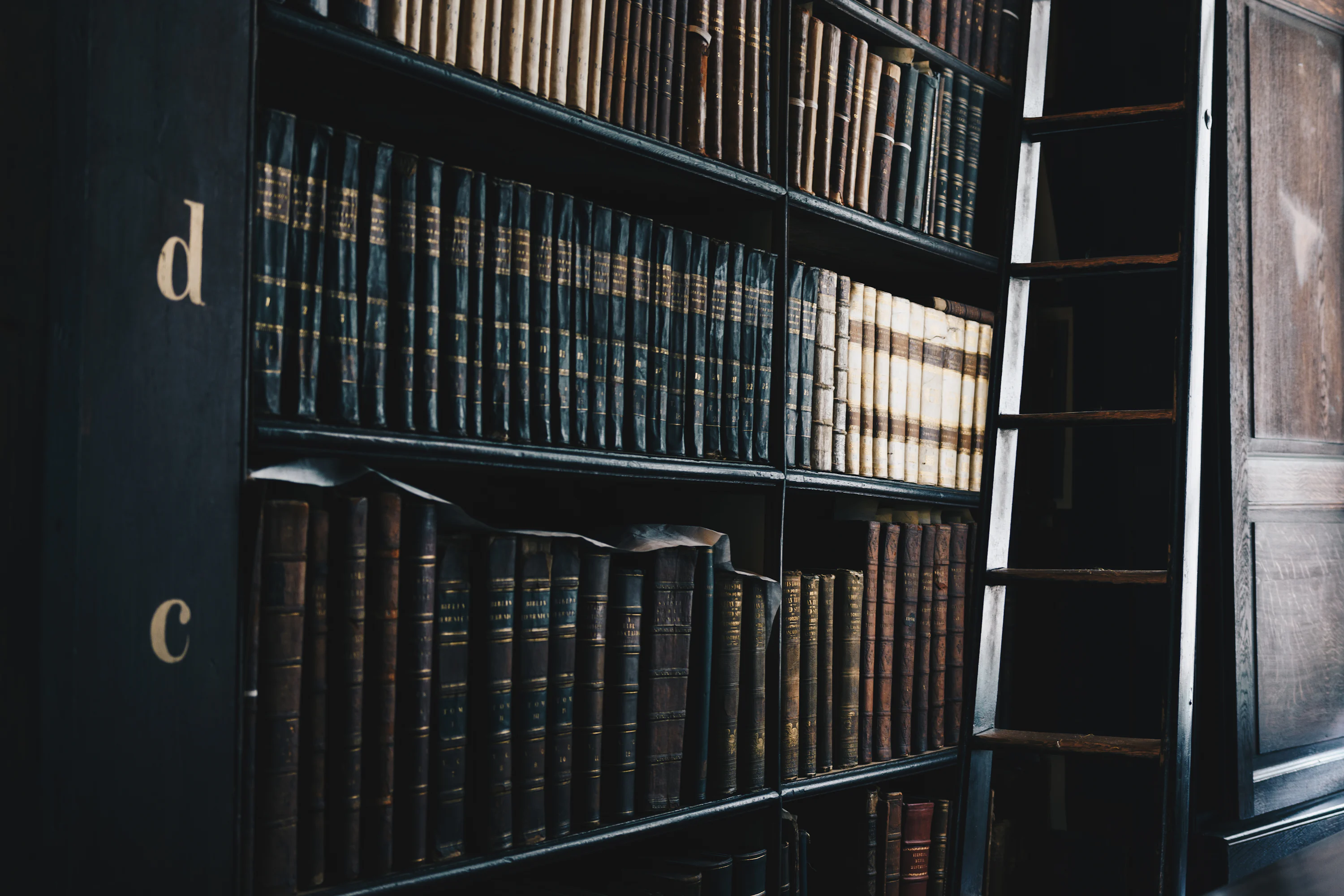 Dark Books Picture. Download Free Image