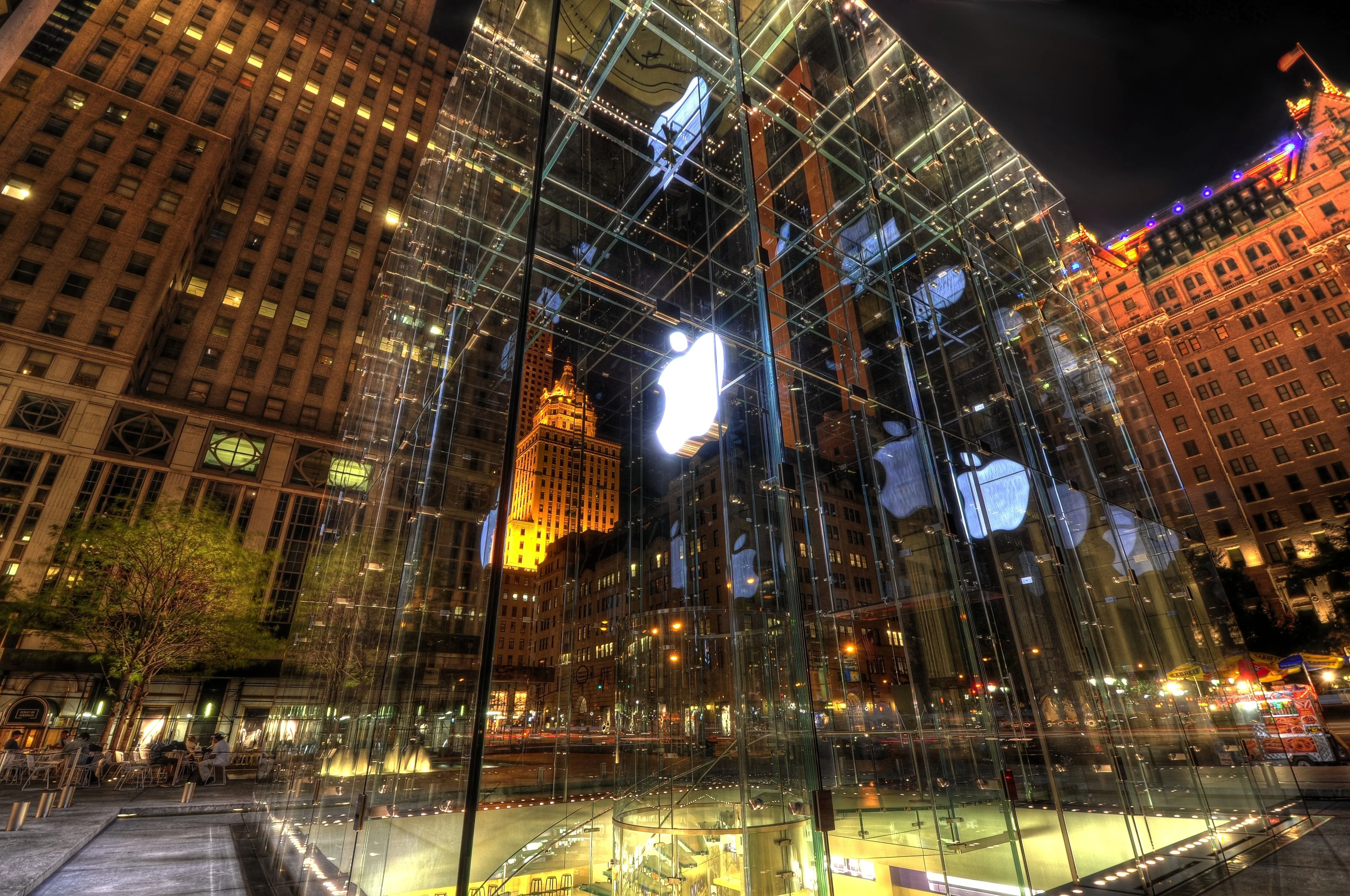 Desktop wallpaper: New York, Man Made, Apple Store, Apple Inc, Building, Hdr, Light, Store, Technology 4K free download for PC. 726141