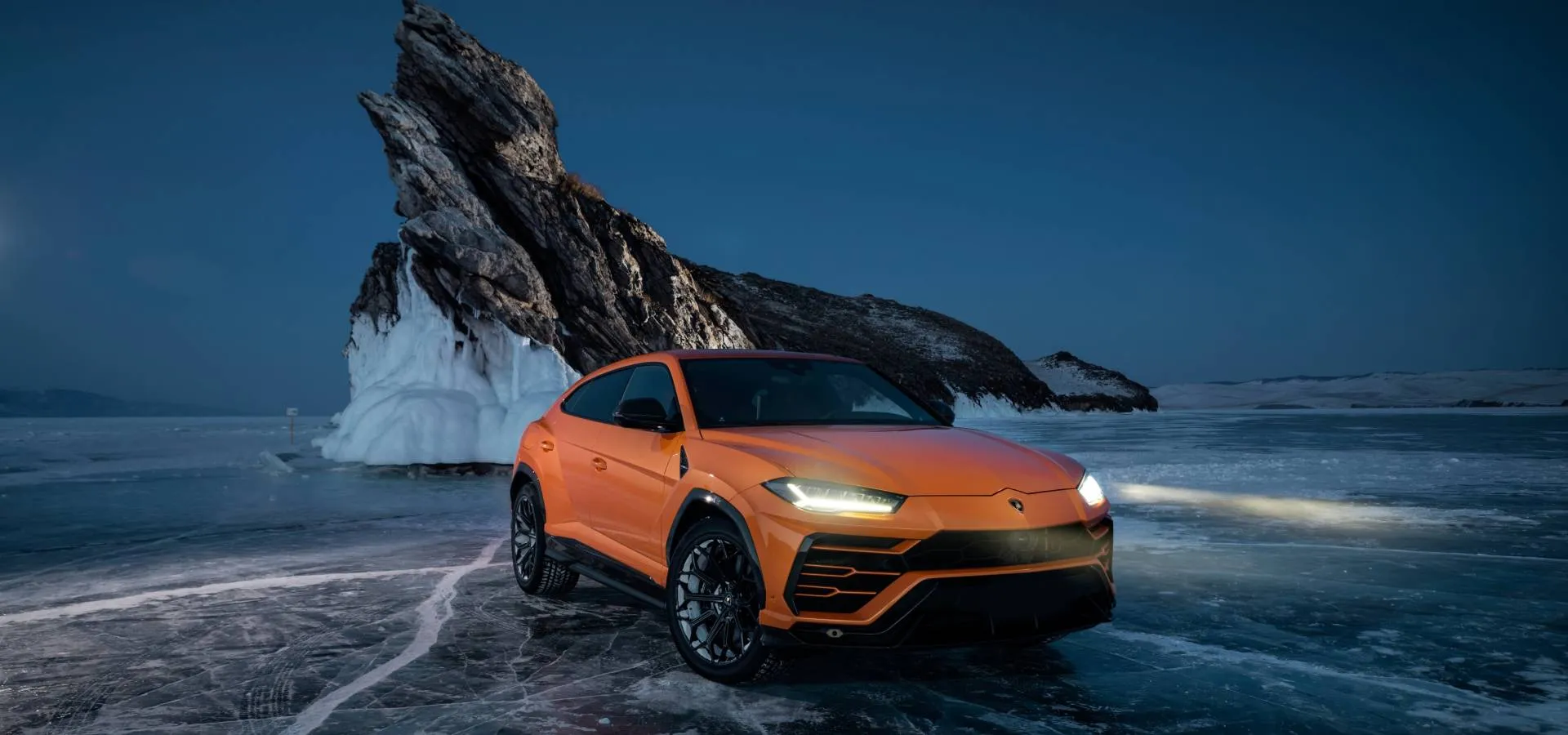 Urus Pearl Capsule Lamborghini