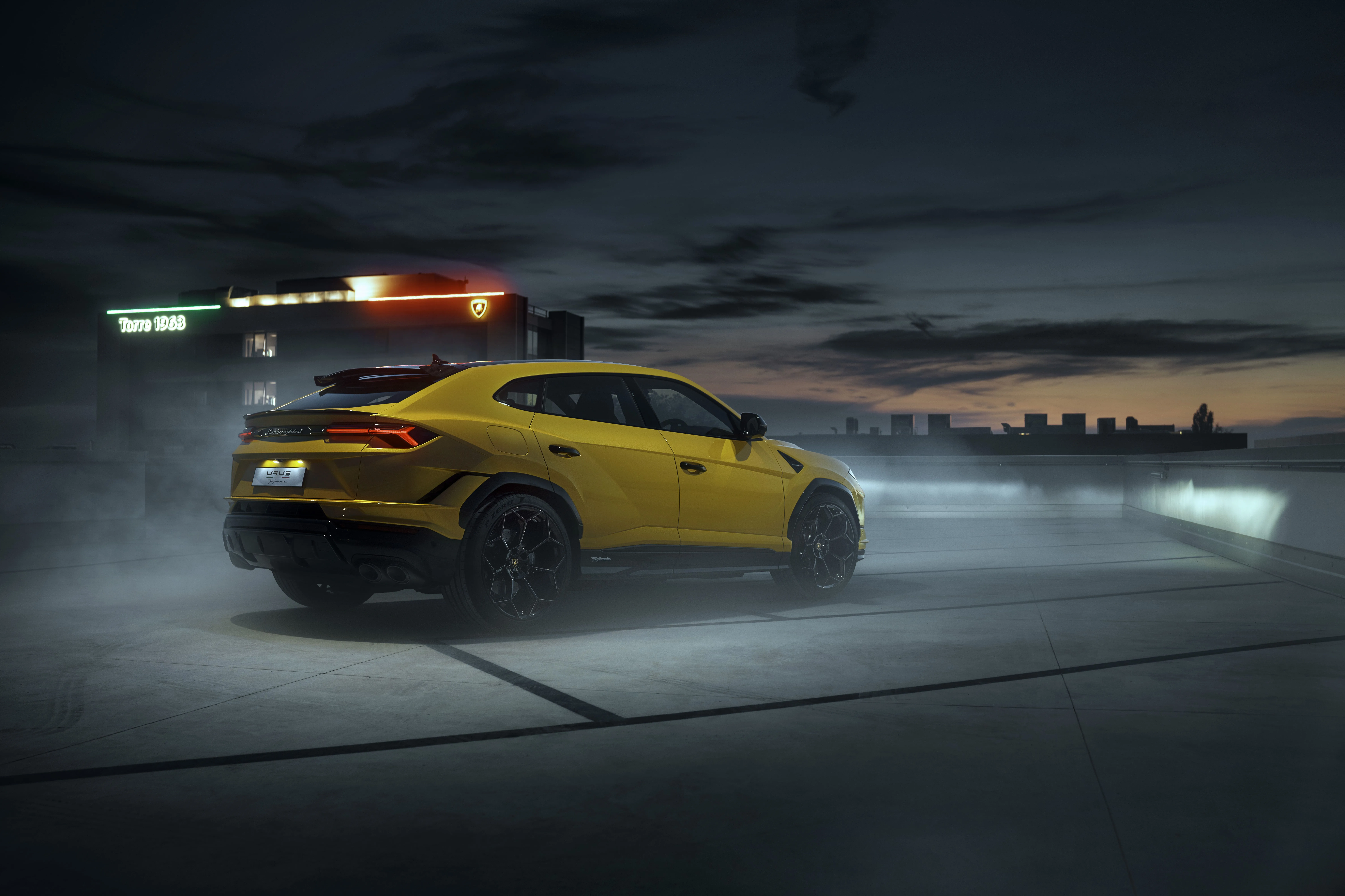 Lamborghini Urus Performante Photohoot 2022 10k Wallpaper, HD Cars Wallpaper, 4k Wallpaper, Image, Background, Photos and Picture