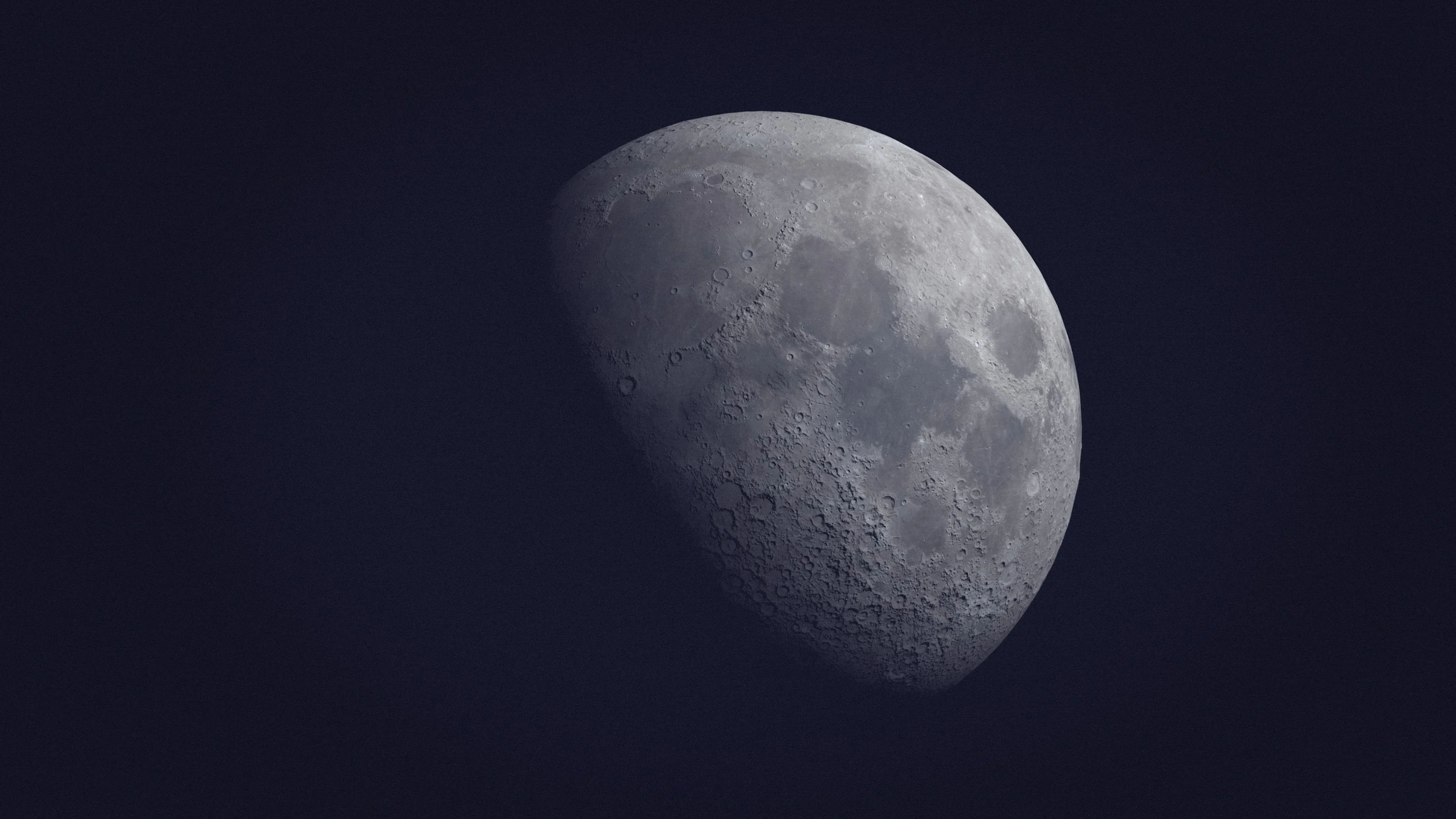 Moon Desktop Wallpaper 4K & HD Downloads