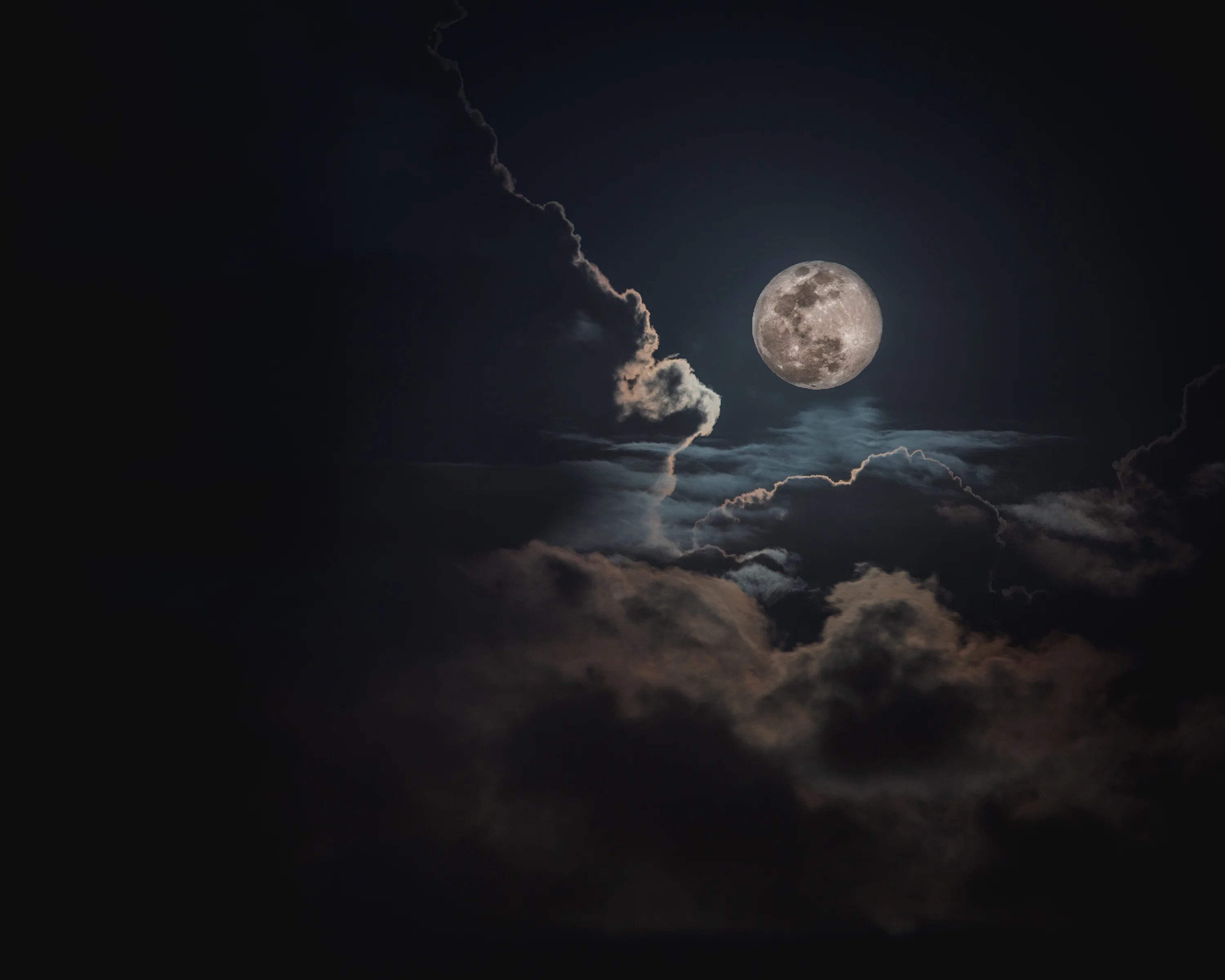 Moon Wallpaper: Free HD Download [HQ]