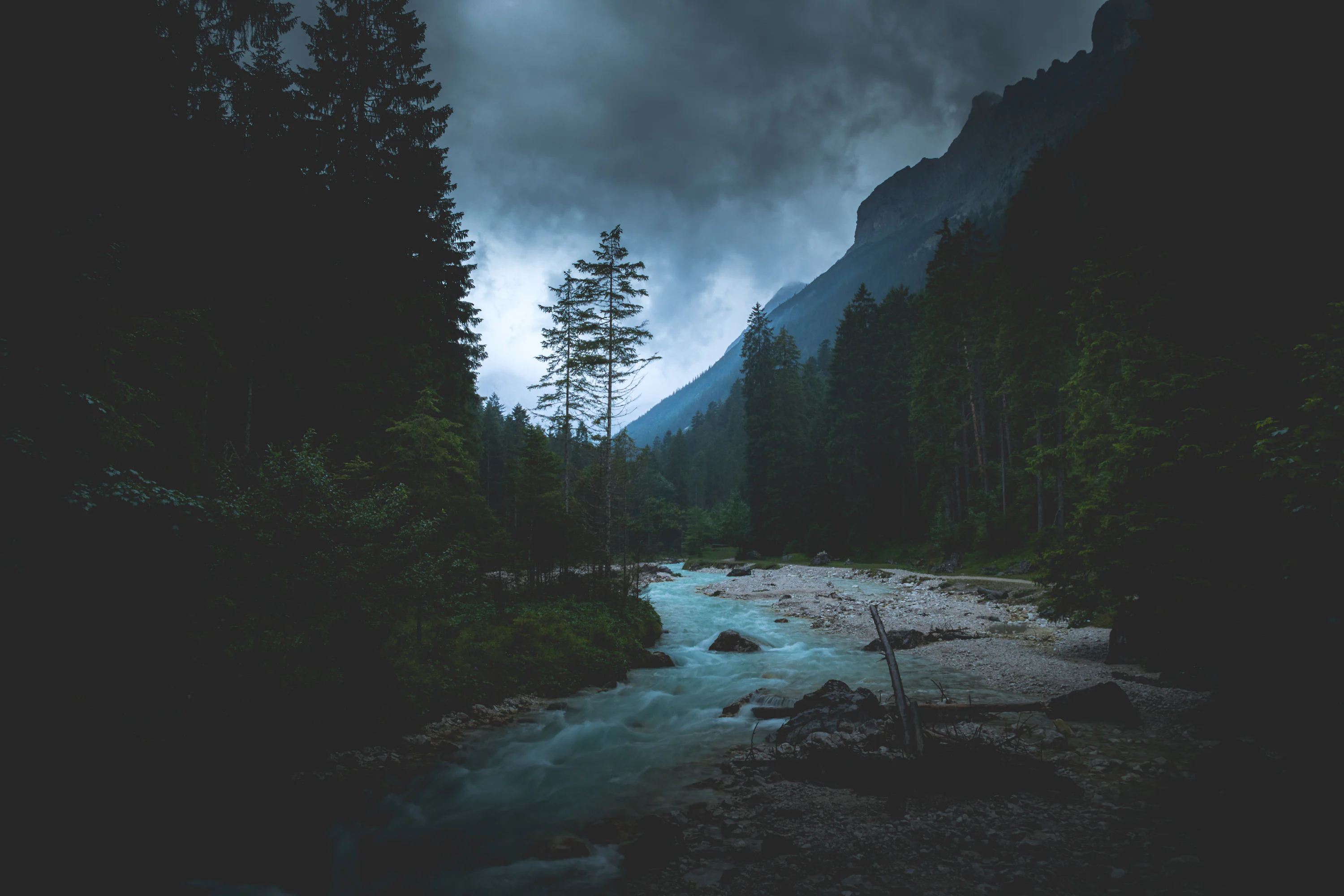 1K+ Dark Rain Picture. Download Free Image