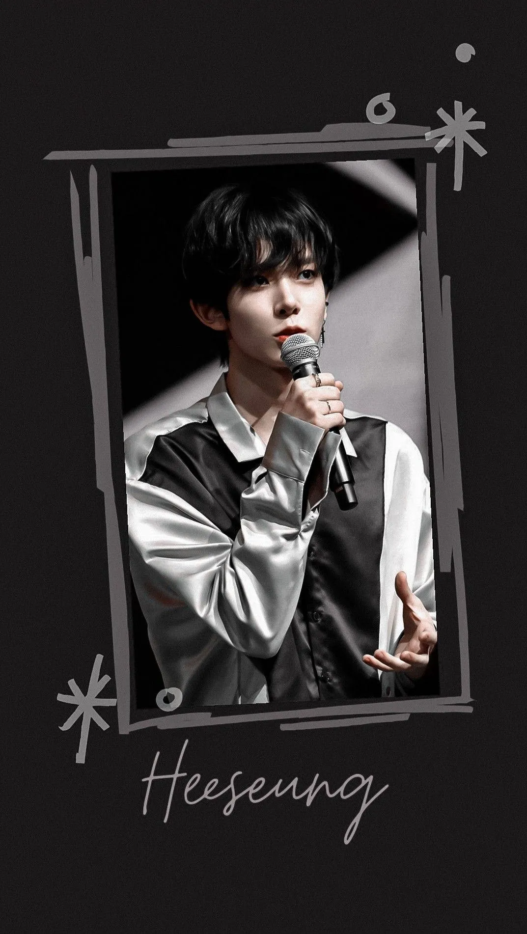Download Enhypen Heeseung Black Aesthetic Phone Wallpaper