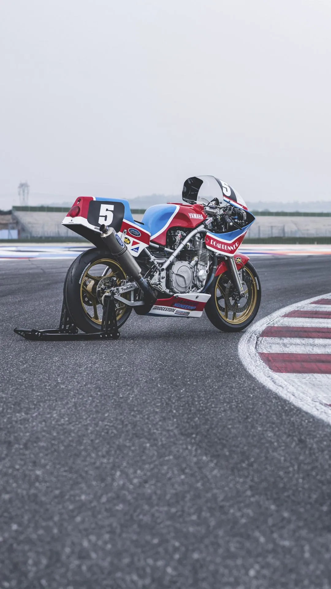 Bridgestone Moto wallpaper