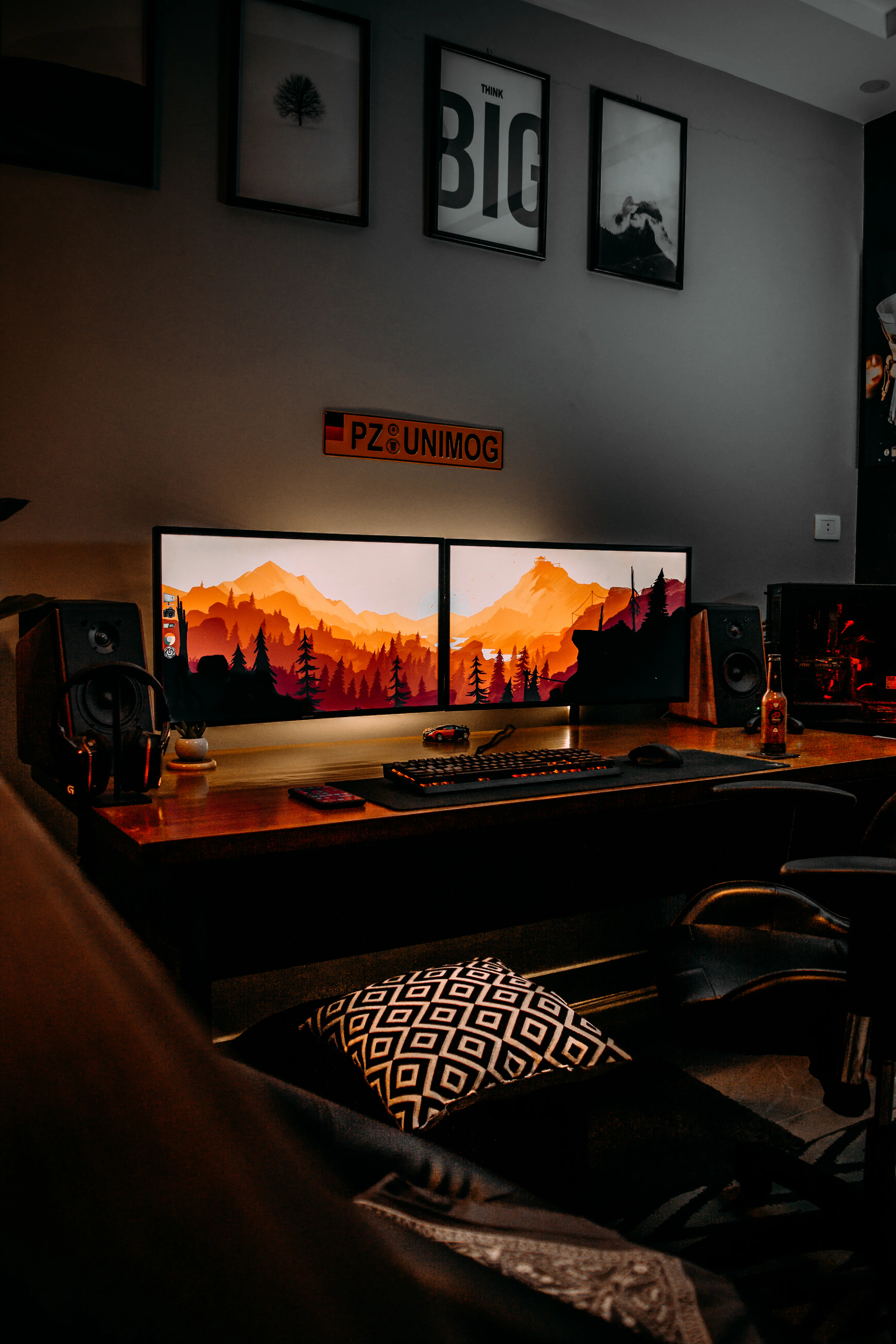 Gaming Room Picture. Download Free Image