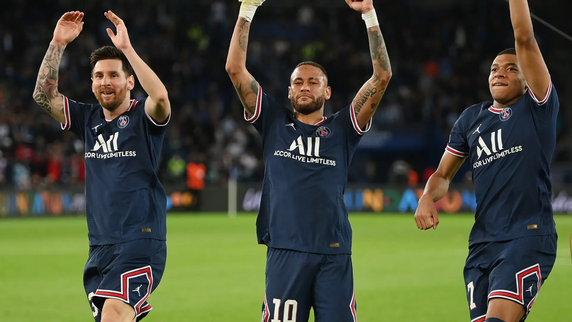 Kylian Mbappé names Lionel Messi as the best teammate he's ever trained with: 'He does everything right' Soccer Talk