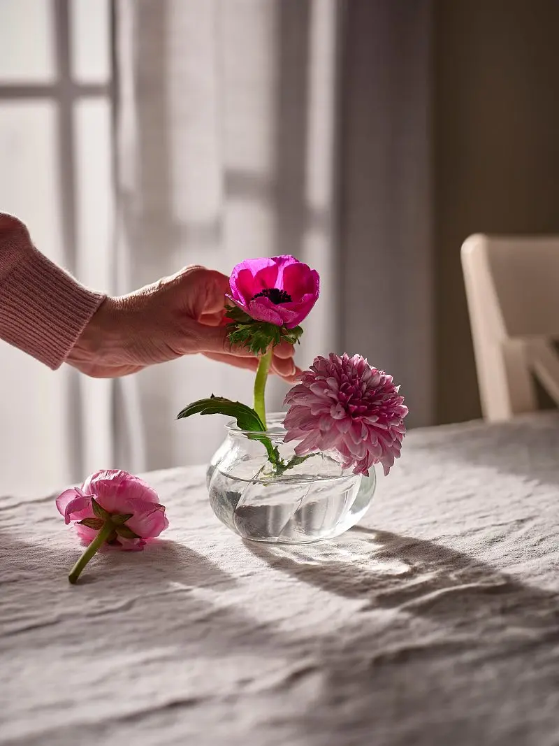 Which vase for which flowers?