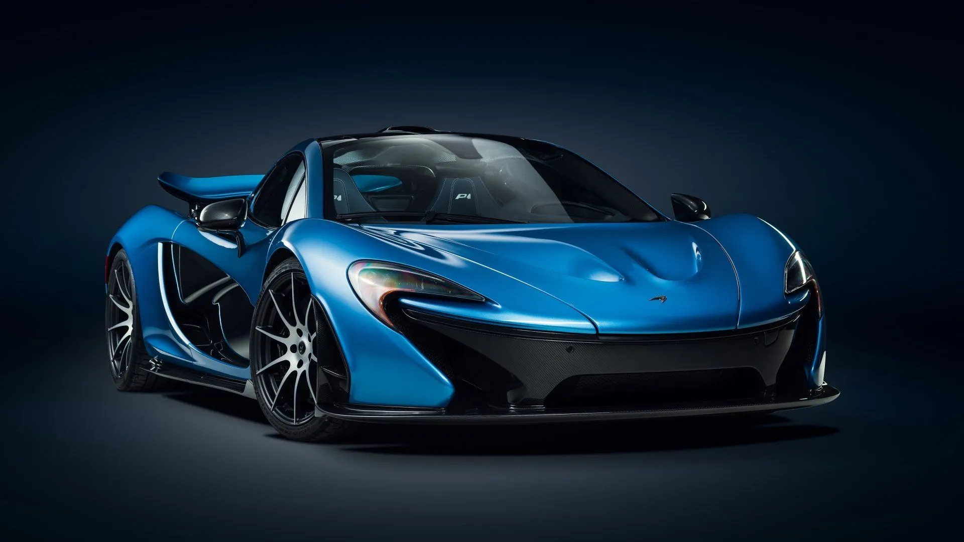 4K Ultra HD McLaren P1 Supercar Wallpaperx2304