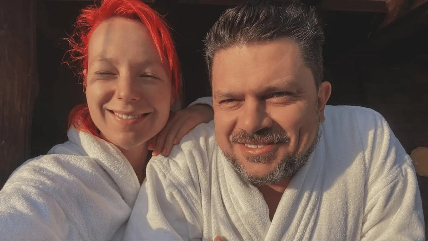 Tarabarova delighted with photo with her husband abroad the latest news today