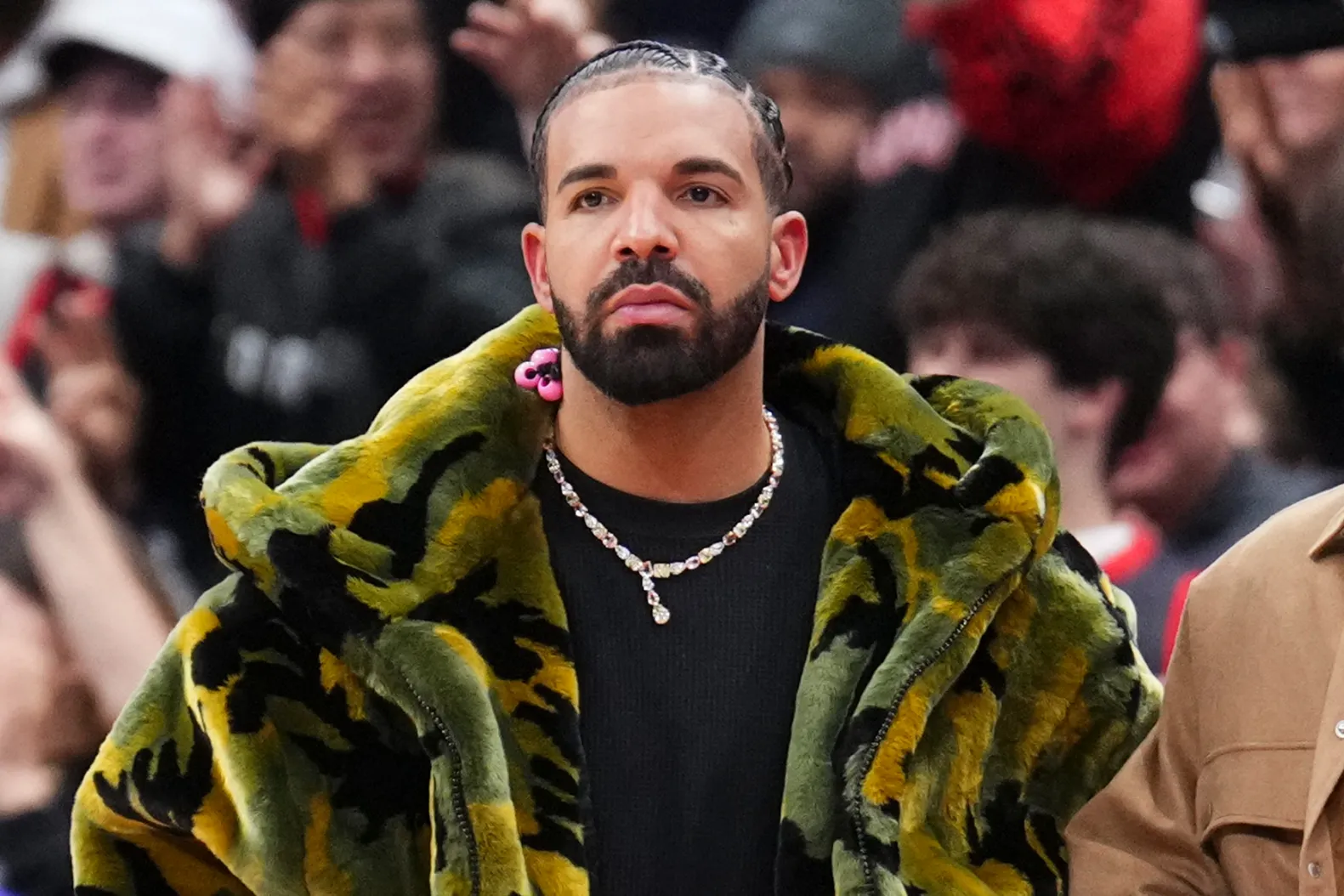 Drake Shares New Songs Featuring Yeat and Cash Cobain
