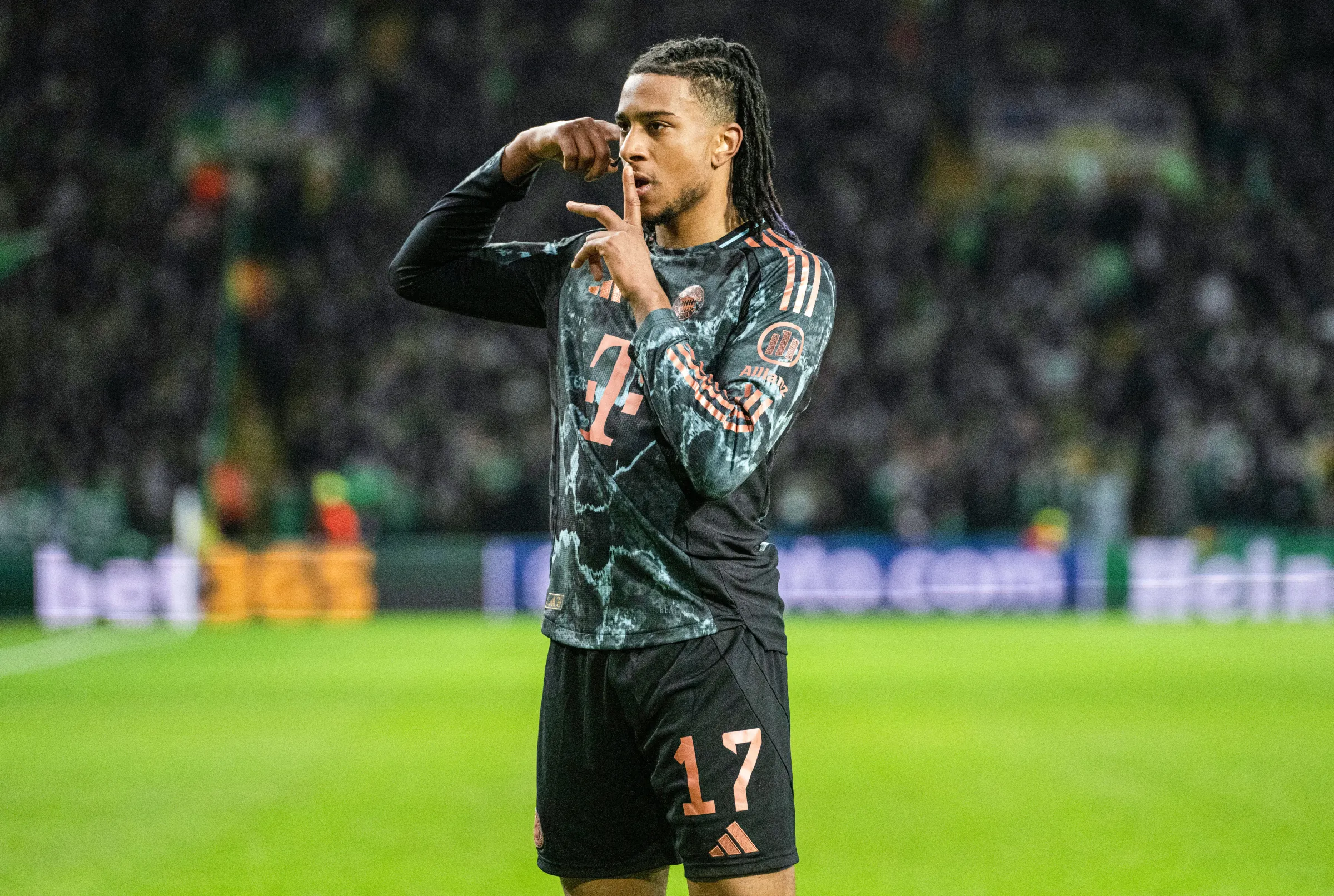 Former Bayern Munich player Owen Hargreaves lavishes praise on magician Michael Olise. Bavarian Football Works