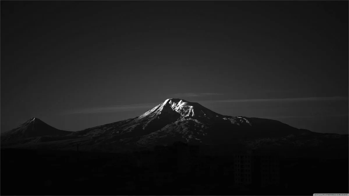 4k Mt Fuji Black And White Wallpaper