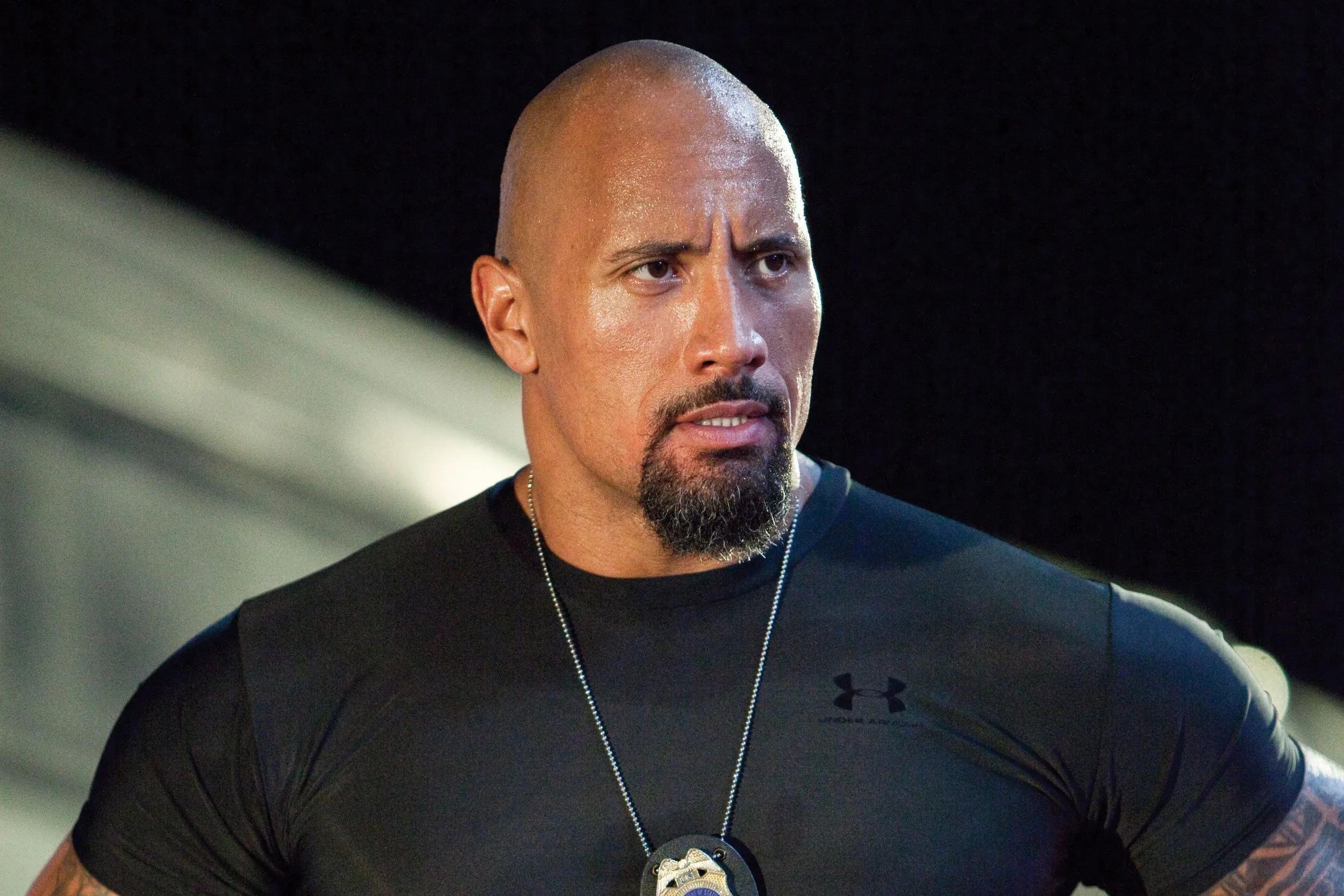 Wallpaper badge, Dwayne Johnson, COP, fast five, Dwayne Johnson, Fast and furious 5, police, Luke Hobbs for mobile and desktop, section фильмы, resolution 2500x1667