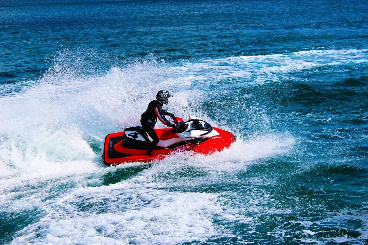 Free Jetski Watercraft & Watercraft Image