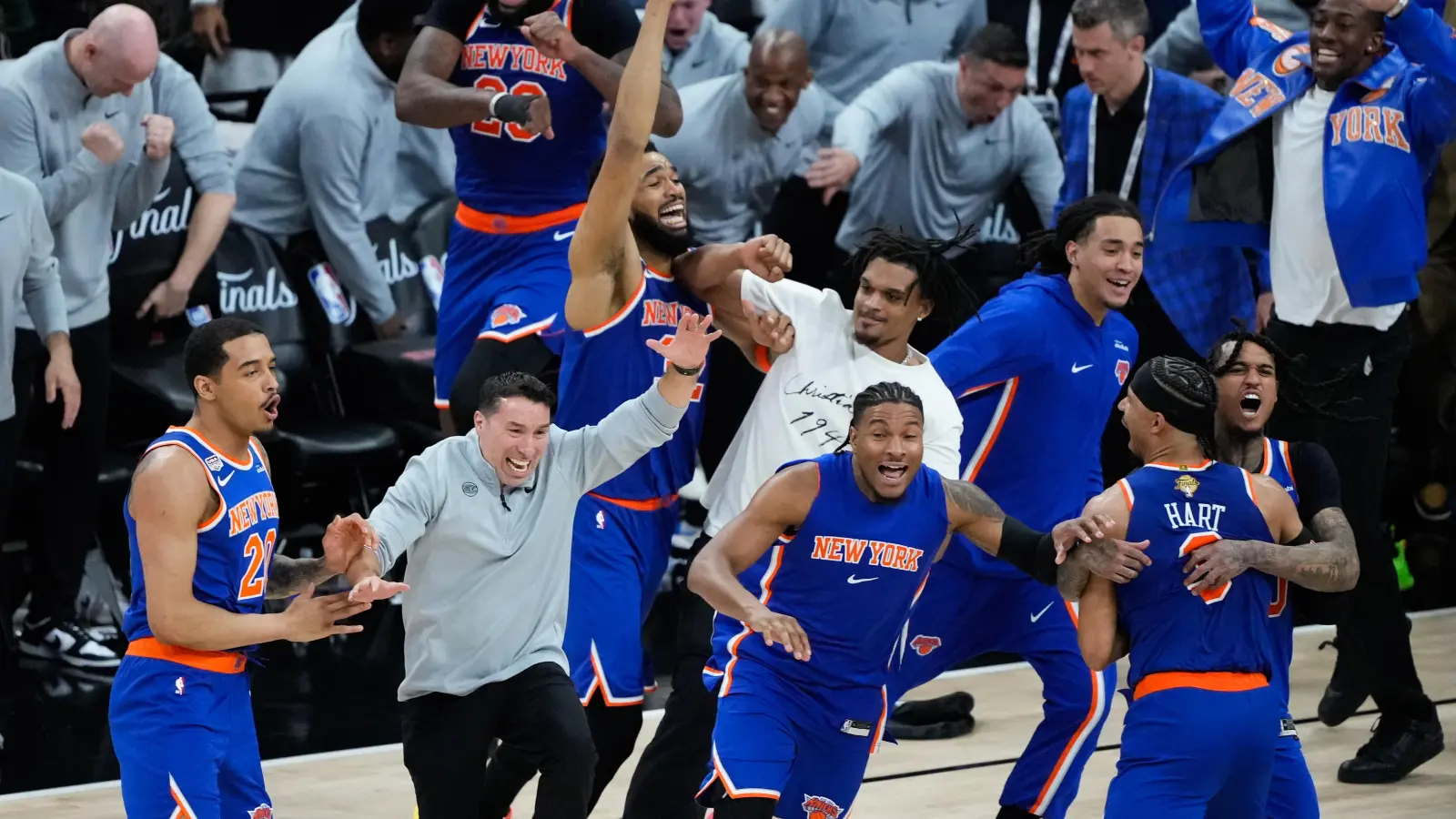 New York Knicks win first NBA championship since 1973, in photo