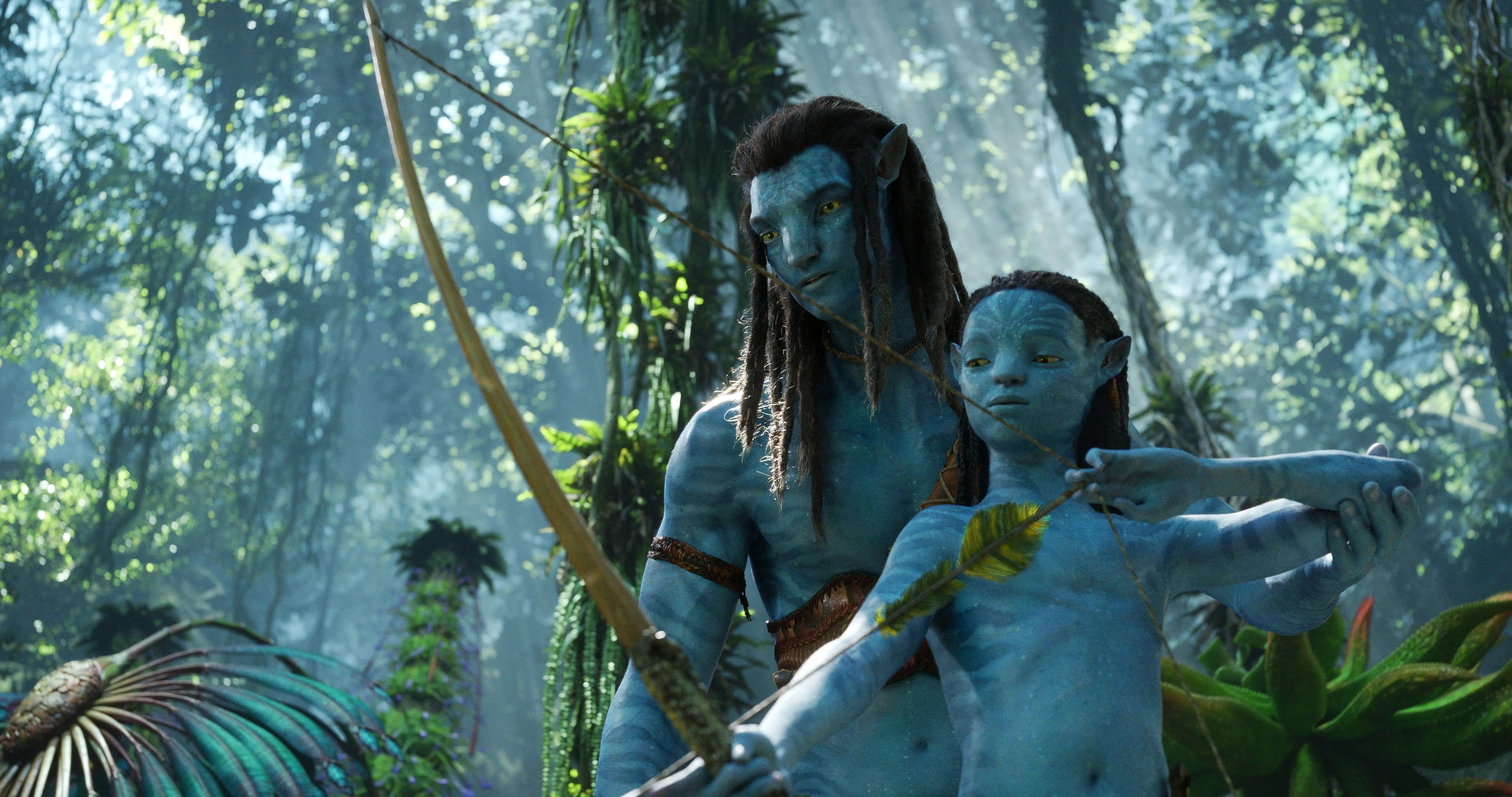 Wallpaper Avatar, bow, Jake Sully, Sam Worthington, Father and son, Avatar: The Way of Water, Neteyam, Jeremy Irwin for mobile and desktop, section фильмы, resolution 5000x2637