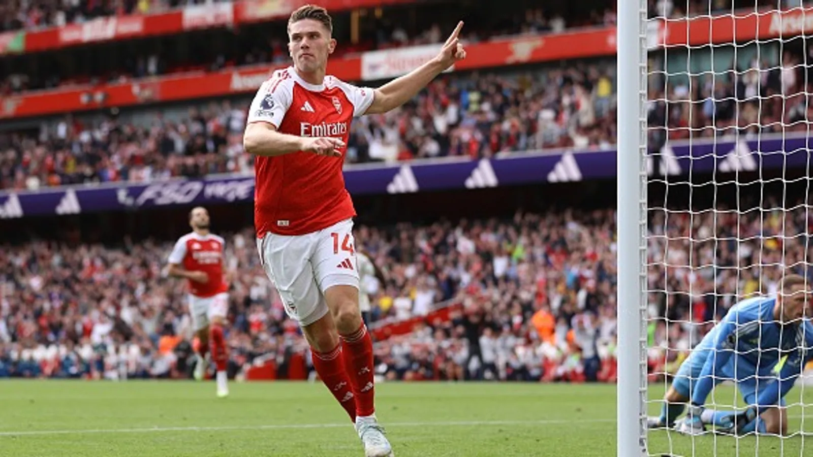 Alan Shearer suggests how Arsenal can unlock Viktor Gyokeres' full potential after win against Nottingham Forest
