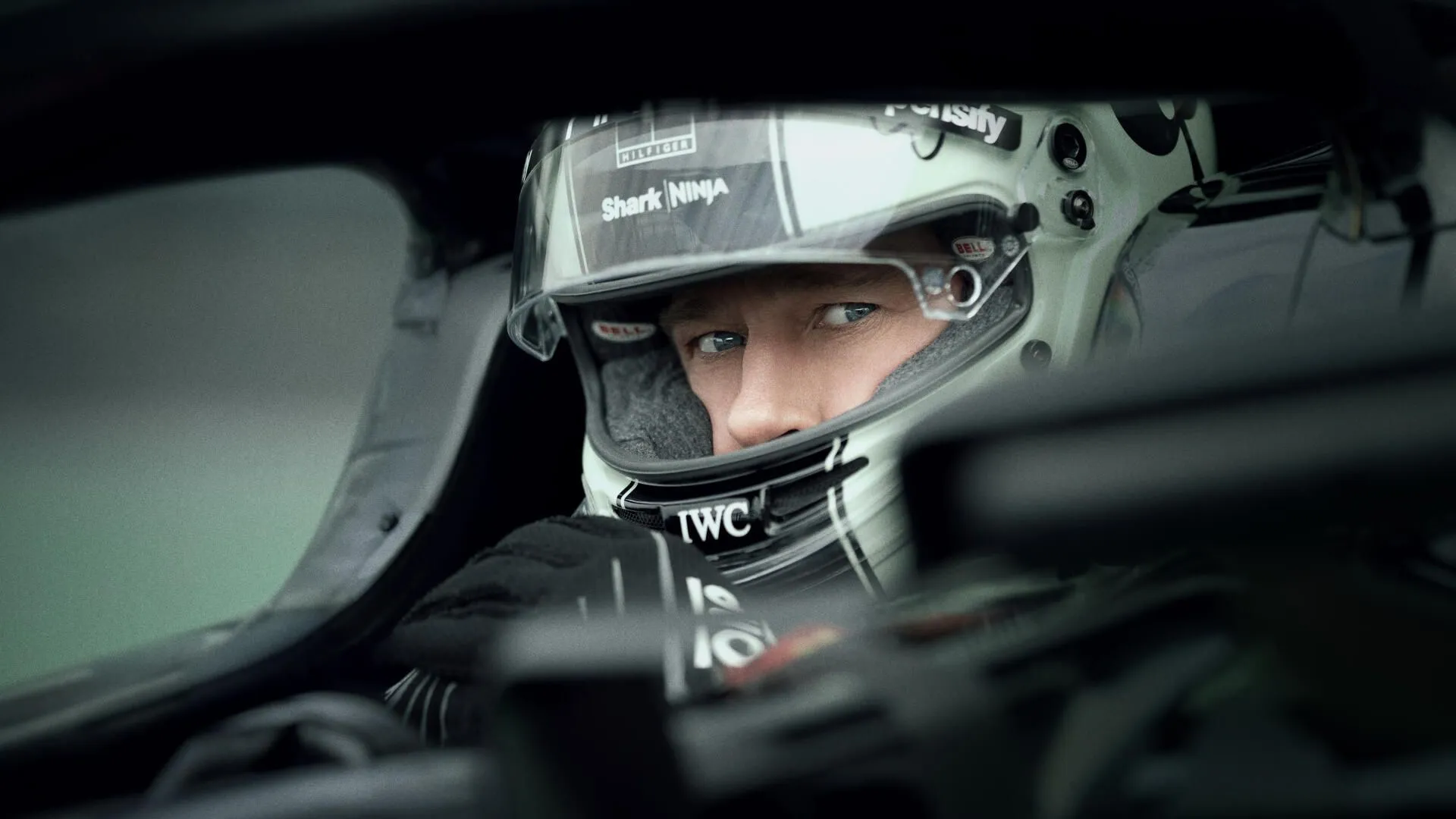 F1 2025: Ultra HD Racing Focusx2430
