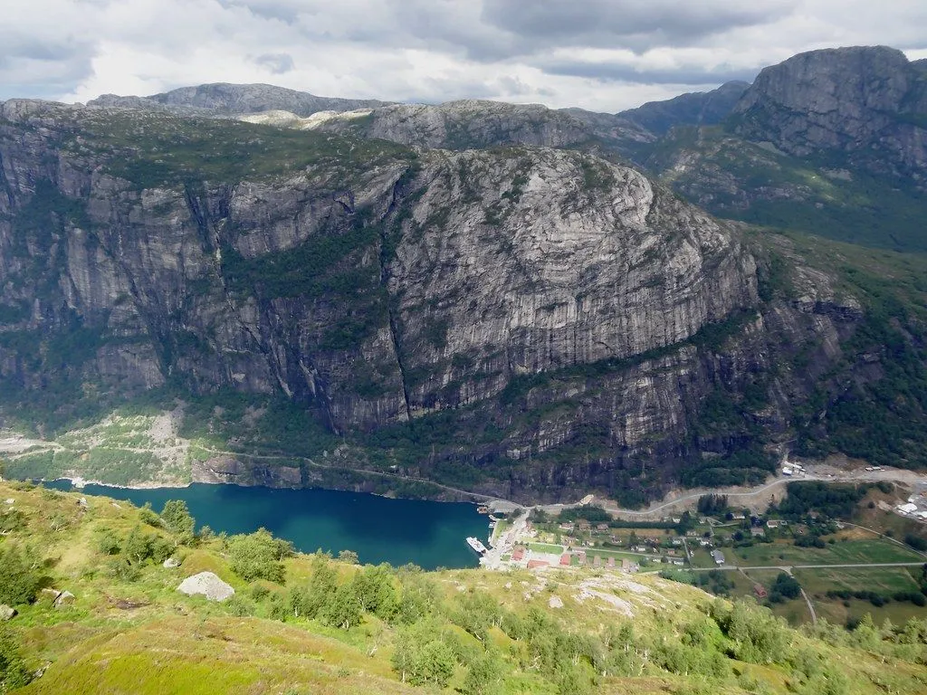 Mountain top road in Norway between Lysebotn and Kristians