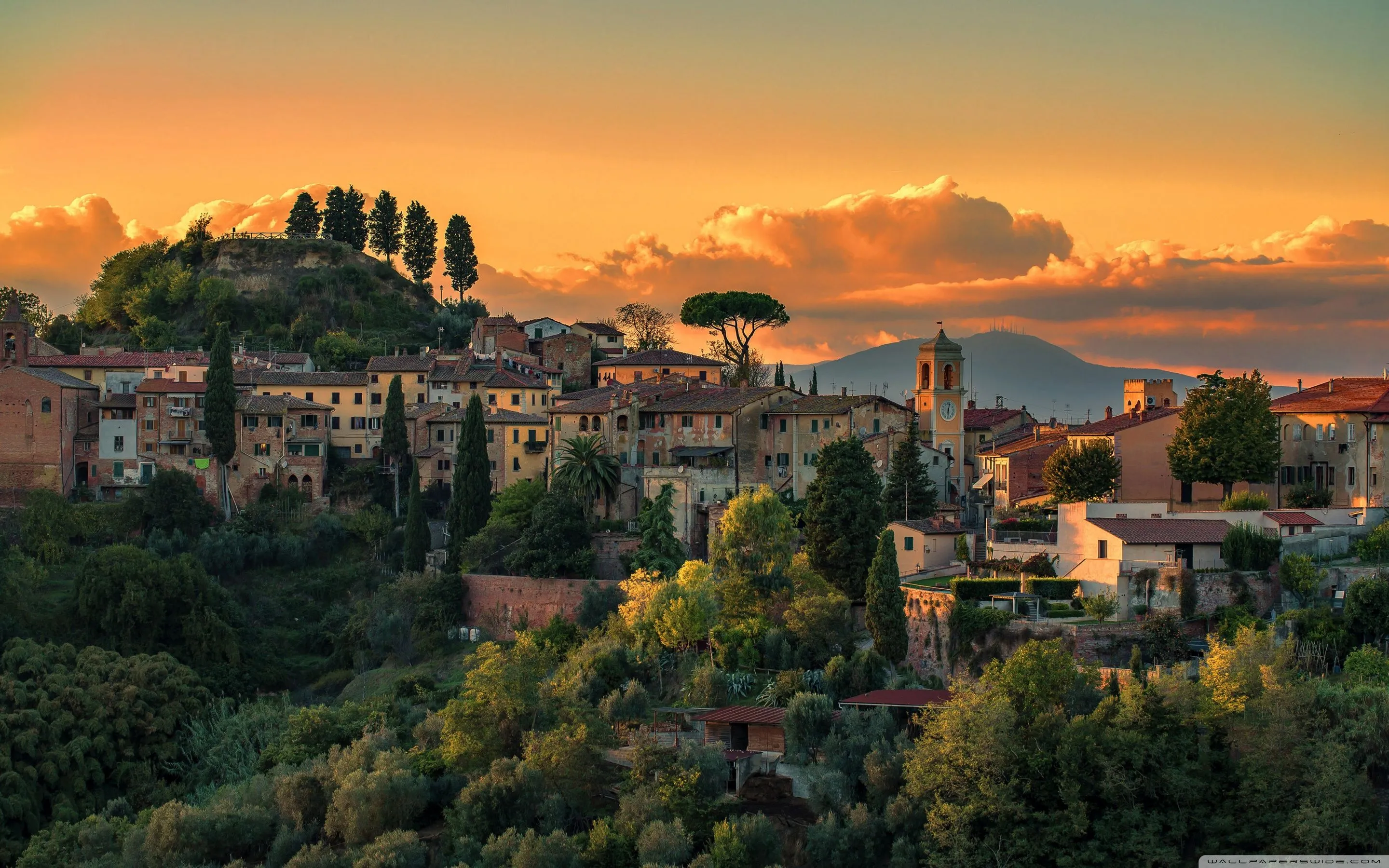 Tuscany Italy Villages 4K UHD Wallpaper for UltraHD Desktop and TV, Widescreen and UltraWide Display, Dual Monitor, Smartphone and Tablet Devices