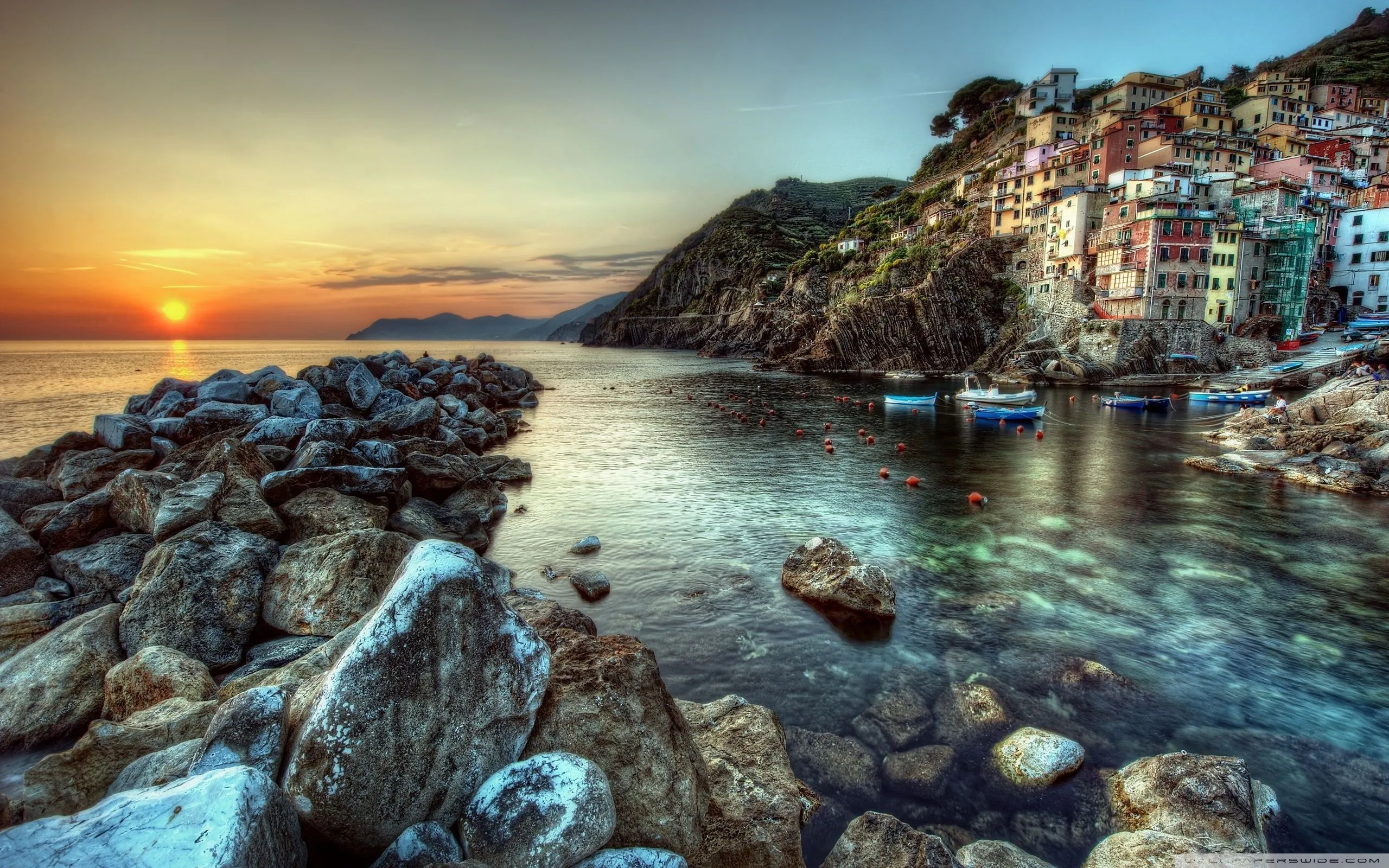 Riomaggiore Italy 4K UHD Wallpaper for UltraHD Desktop and TV, Dual Monitor, Smartphone and Tablet Devices