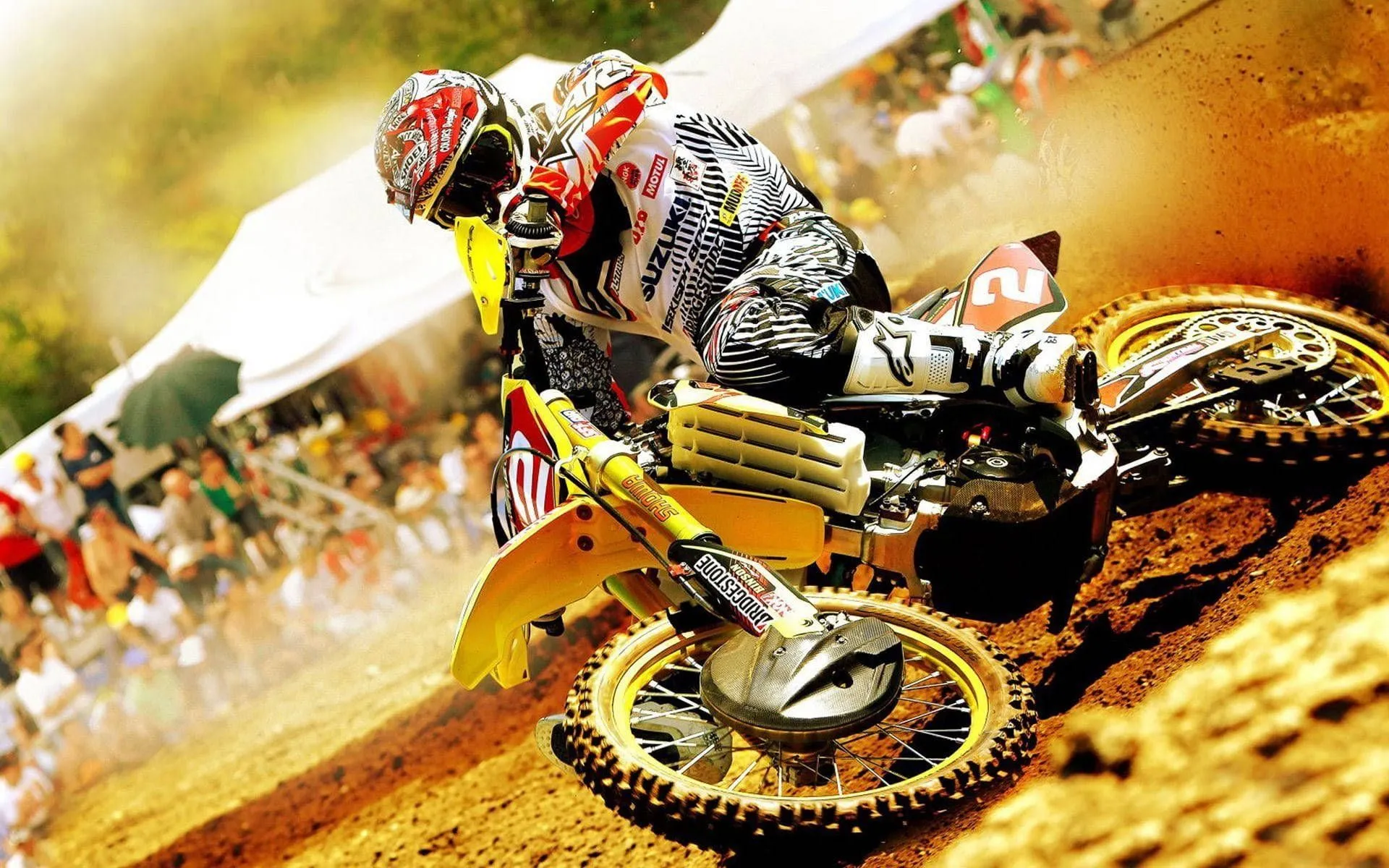 Download Motocross Suzuki Event Wallpaper