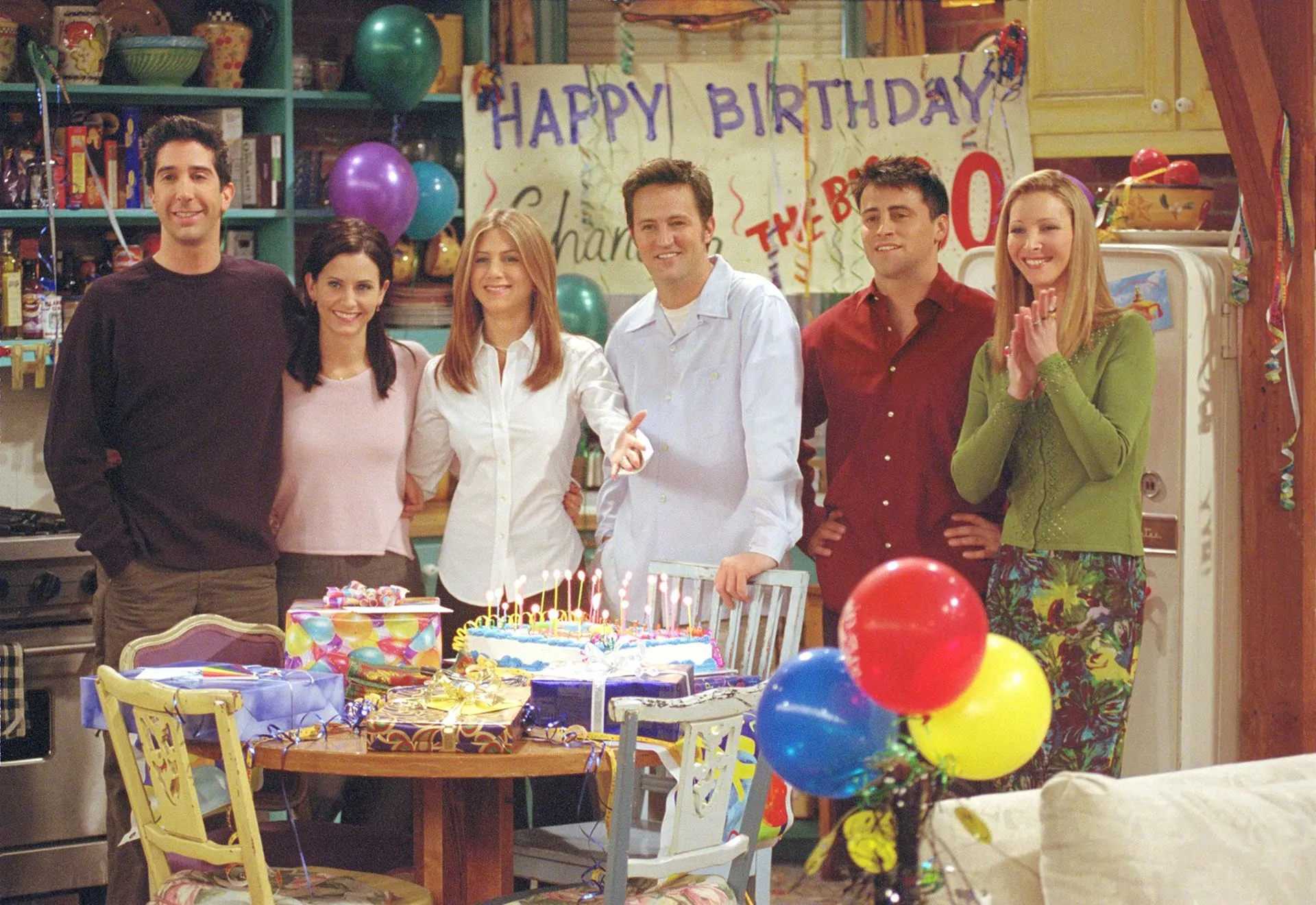 Free Friends 4K Wallpaper & Desktop HD Background for PC
