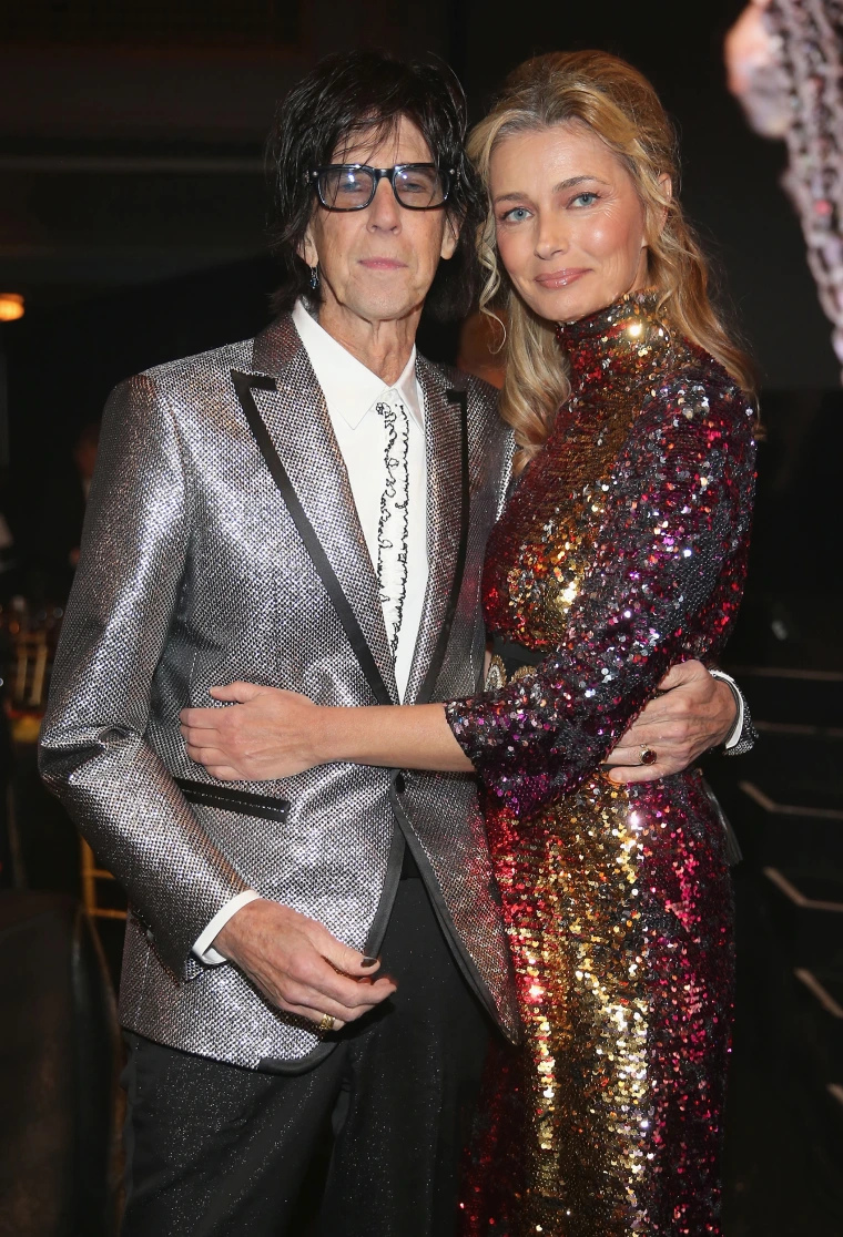 Paulina Porizkova on Sharing Raw Messages of Grief, Reclaiming Herself