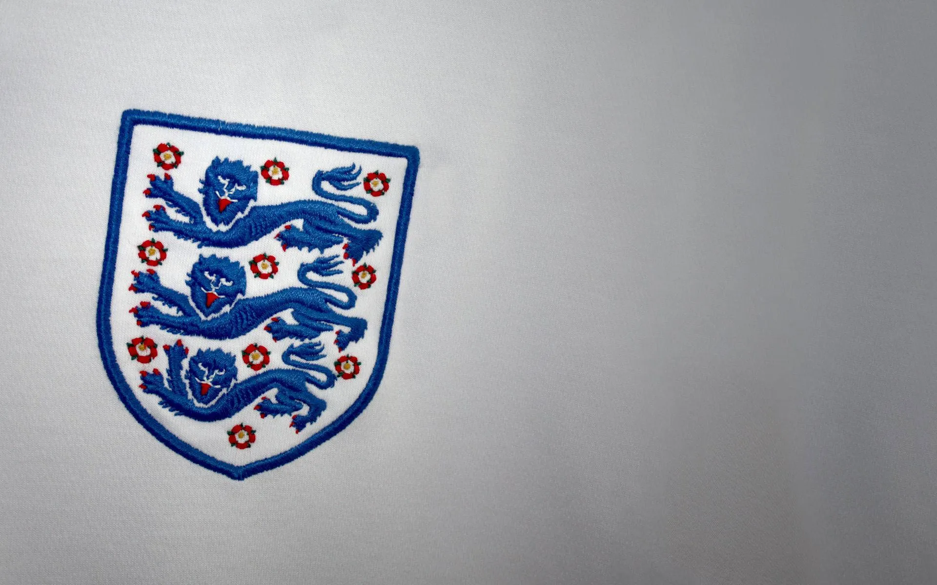 Download England National Football Team Blue Badge Wallpaper